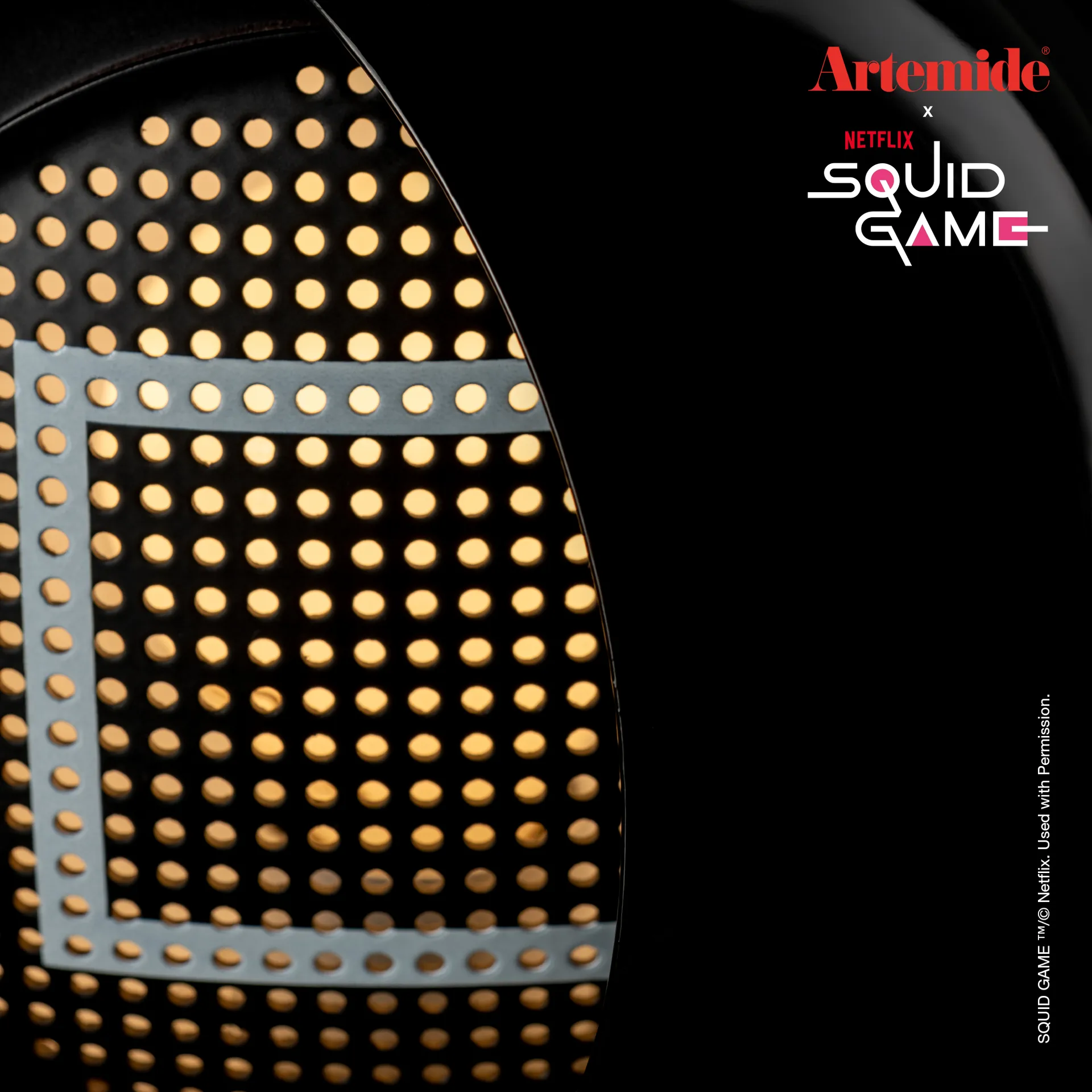 Eclisse x Squid Game table lamp Special Edition, Guard black Artemide