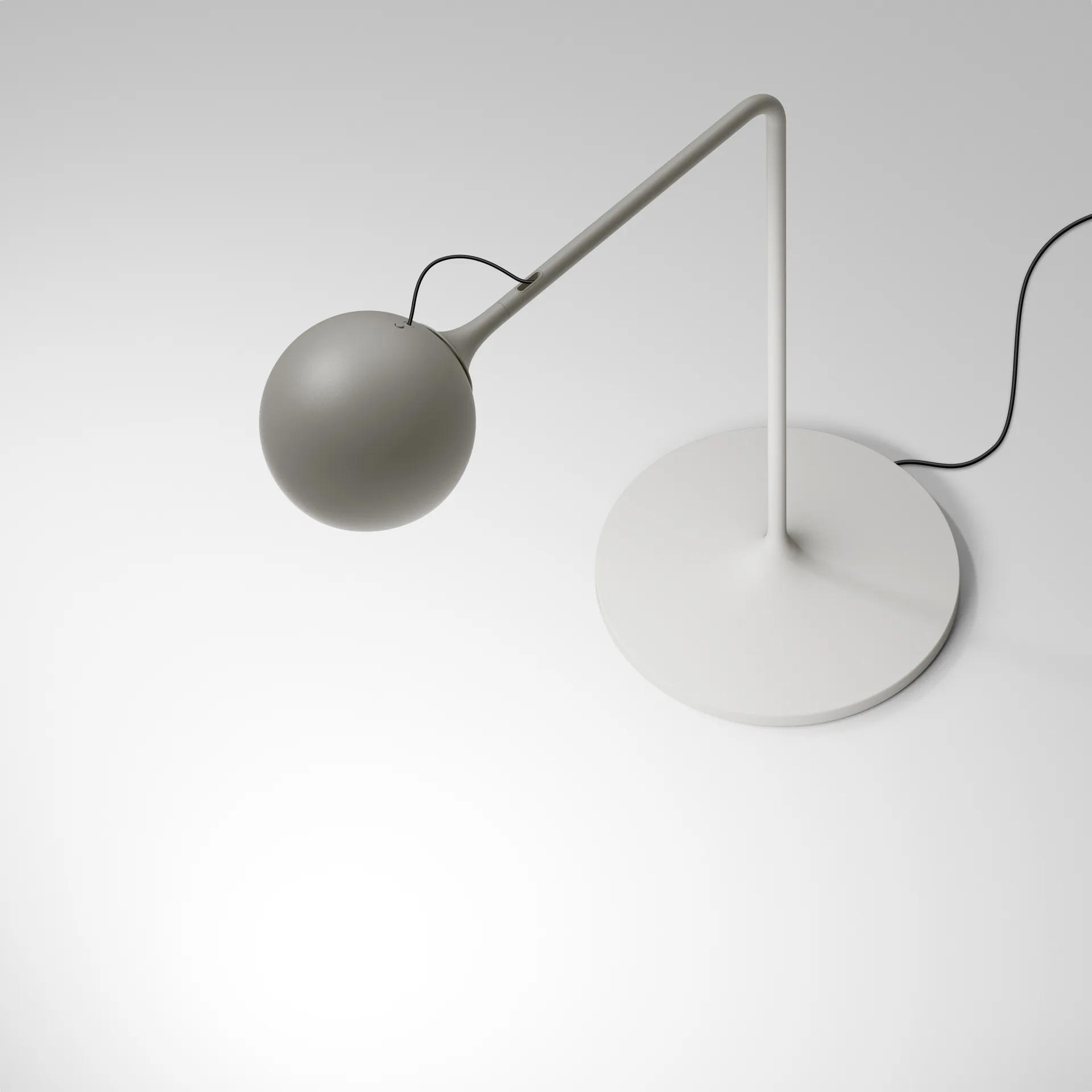Ixa table lamp, White-grey Artemide