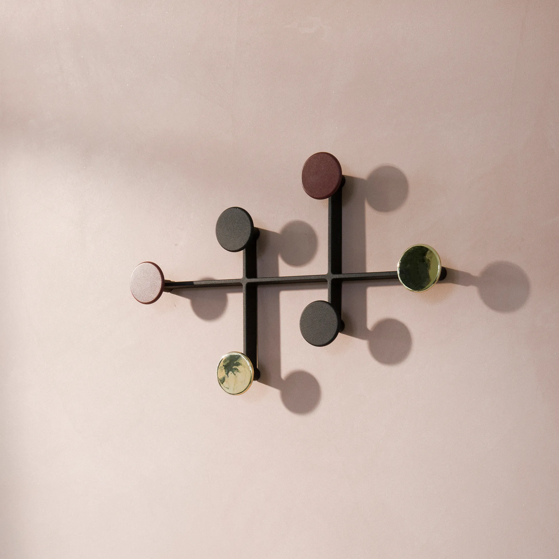 Afteroom coat hanger, black-brass Audo Copenhagen