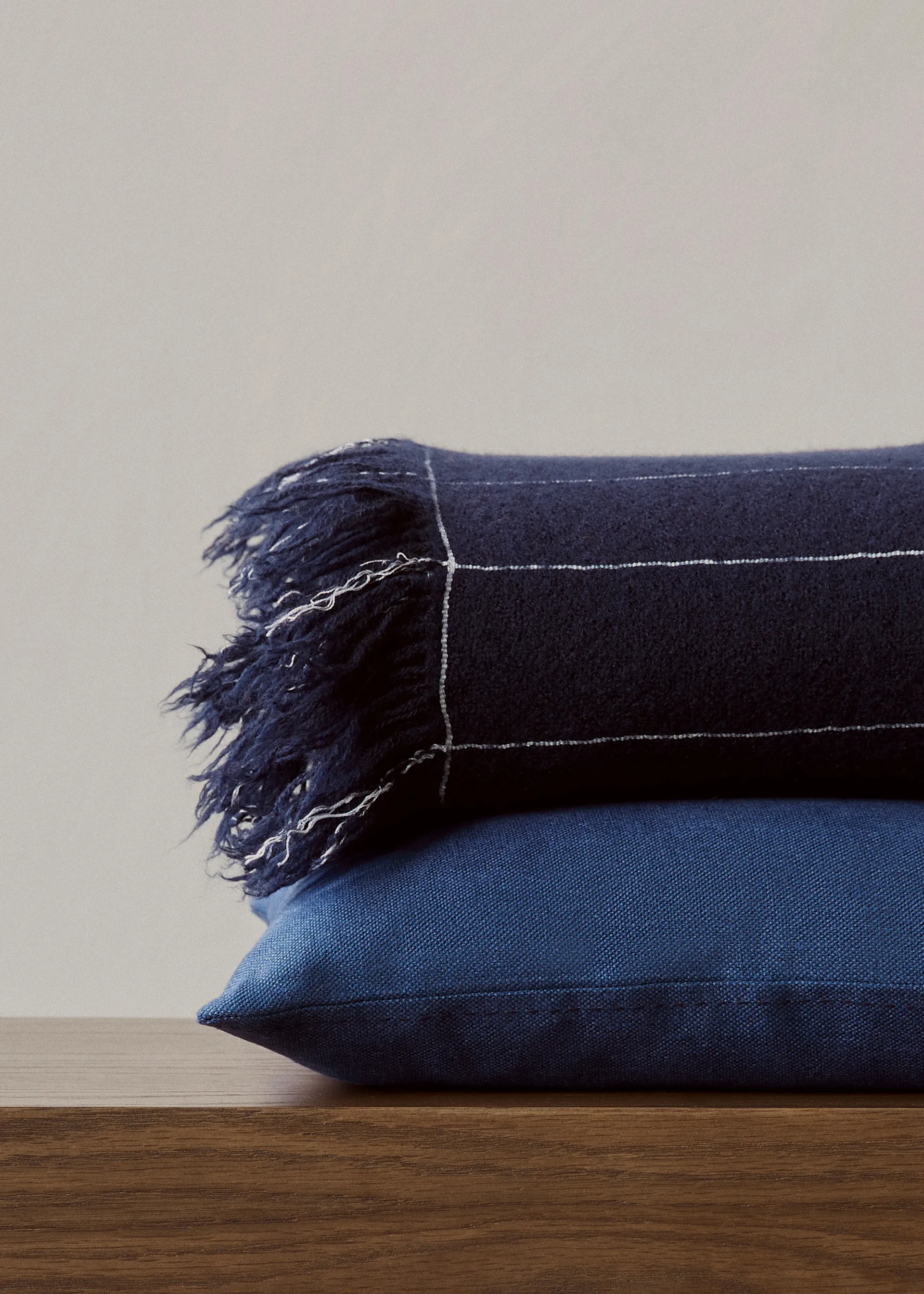 Battus throw 130x185 cm, Indigo Audo Copenhagen