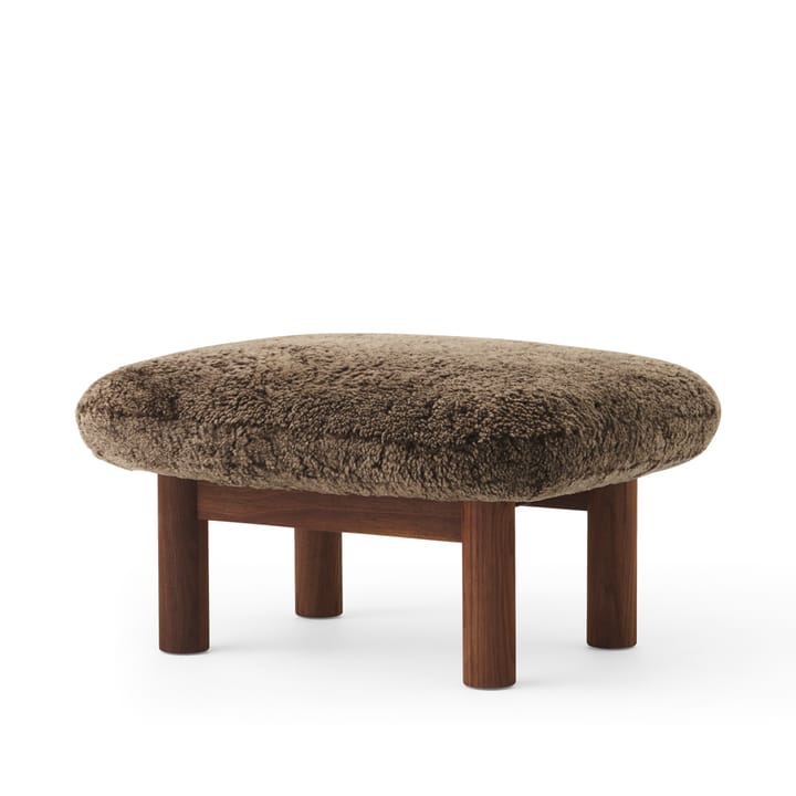 Brasilia footstool - Sheepskin root brown-walnut - Audo Copenhagen