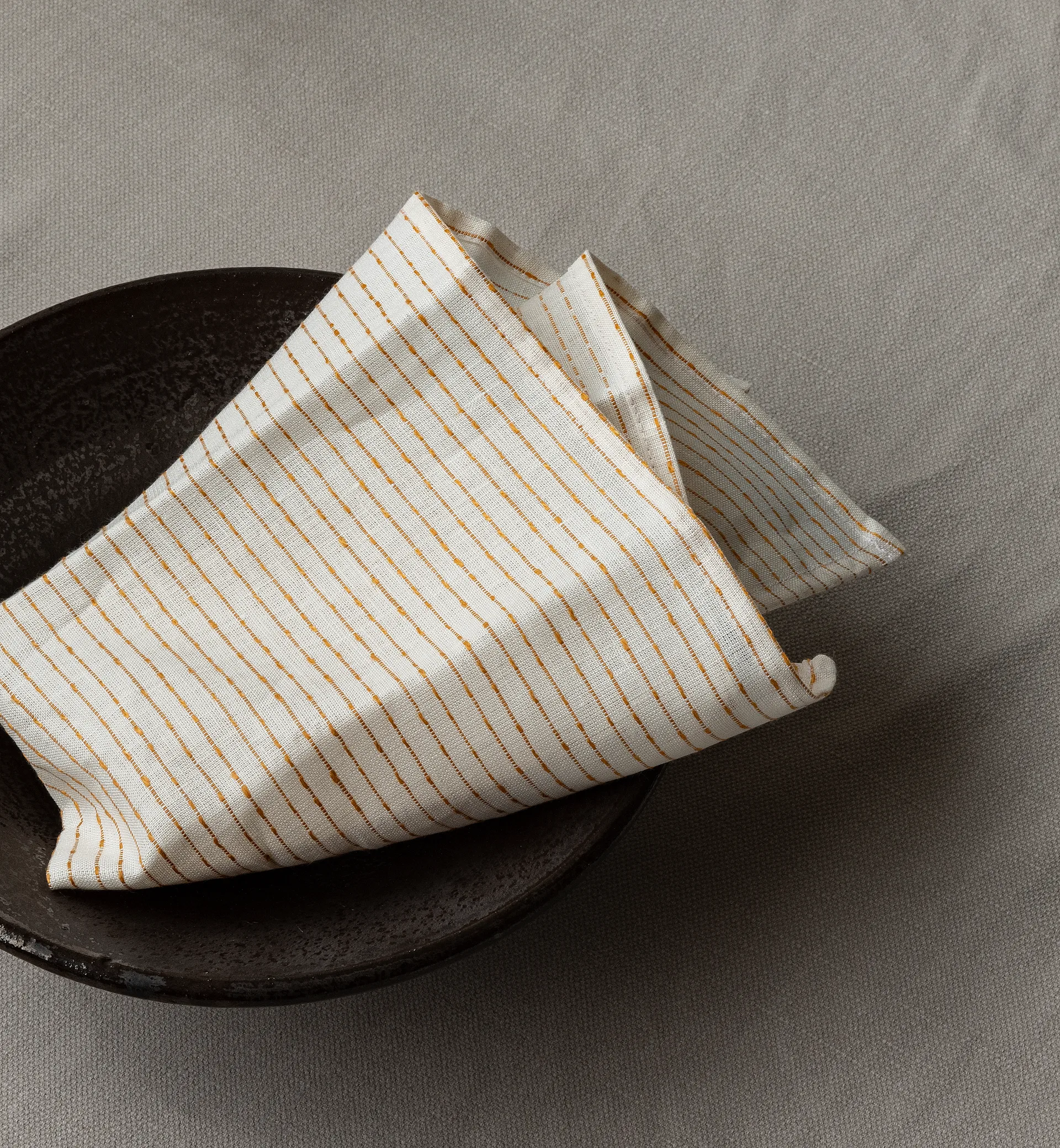 Byasa linen napkin 45x45 cm, Ochre Audo Copenhagen
