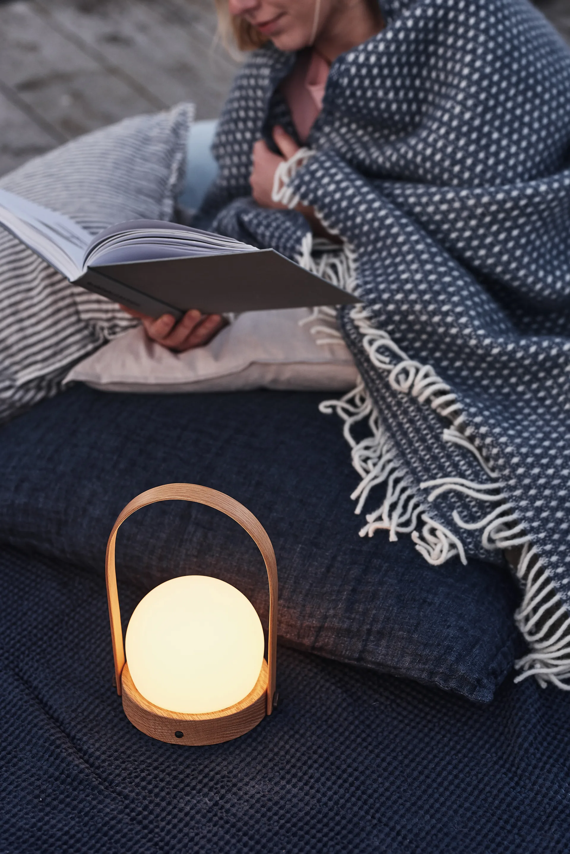 Carrie lamp Limited Edition, Natural oak Audo Copenhagen