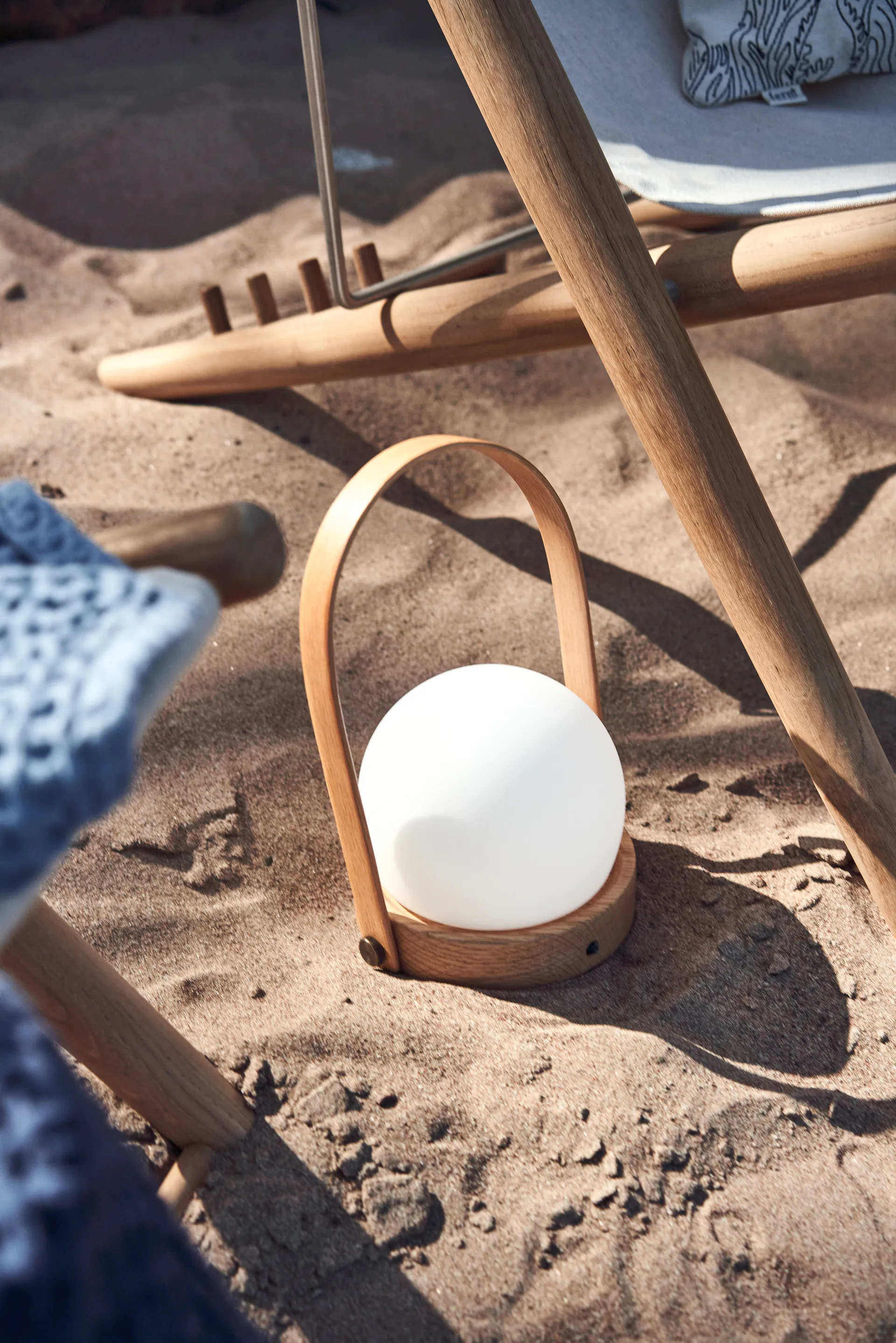 Carrie lamp Limited Edition, Natural oak Audo Copenhagen