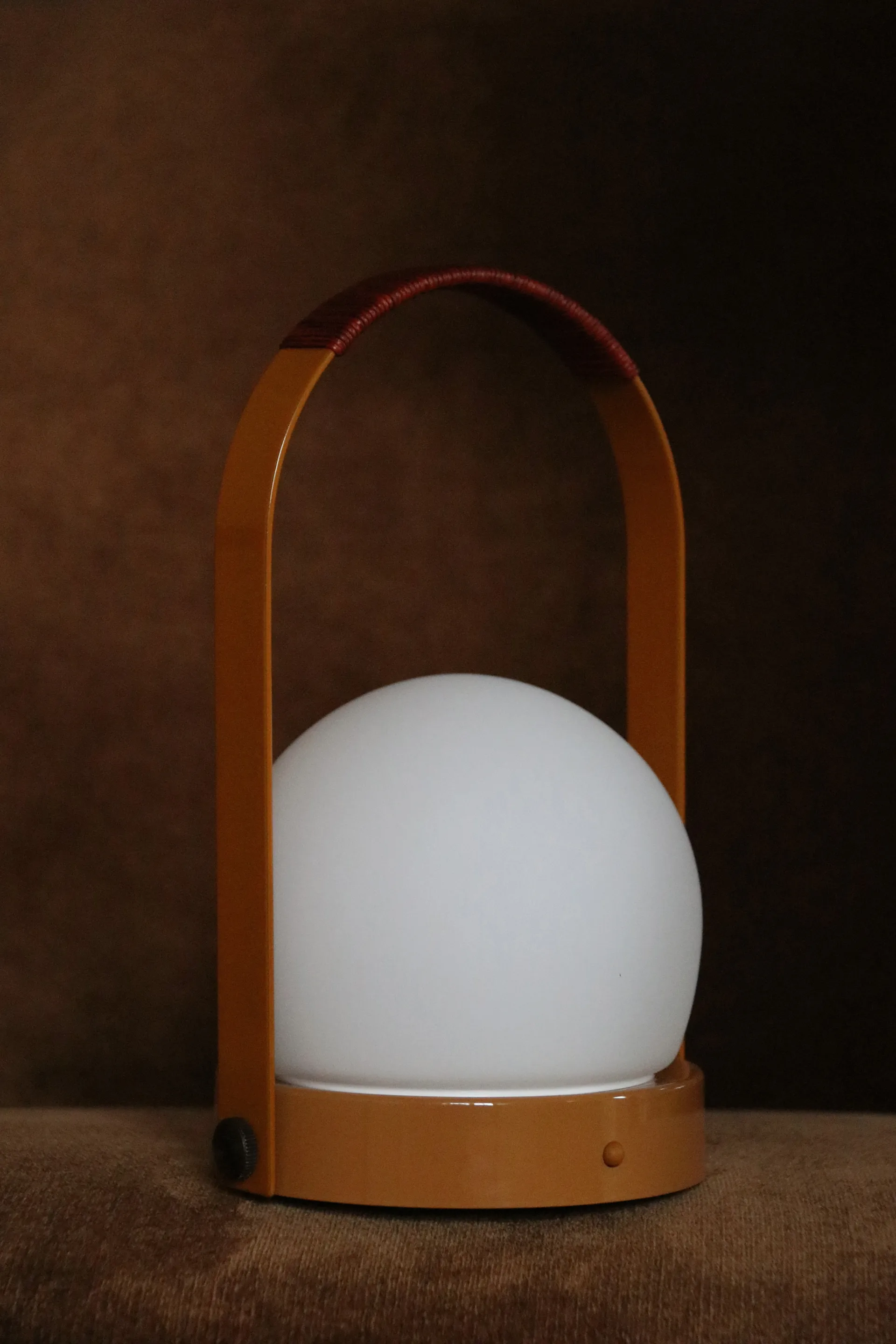 Carrie portable table lamp, Golden brown Audo Copenhagen