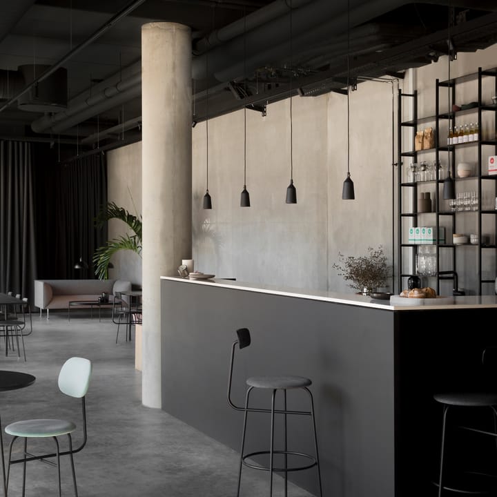 Cast shape 3 pendant lamp, black Audo Copenhagen