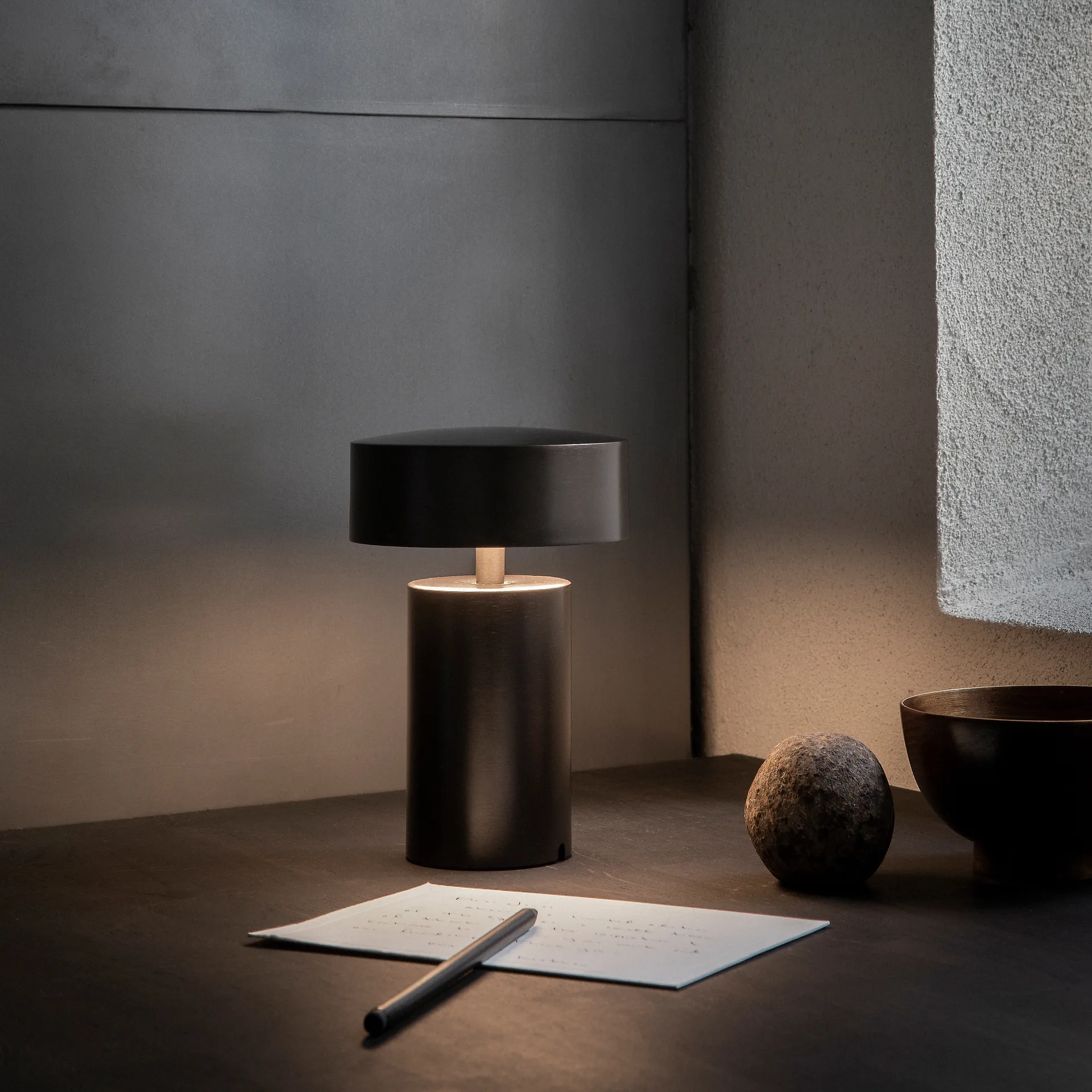 Column table lamp, bronze Audo Copenhagen