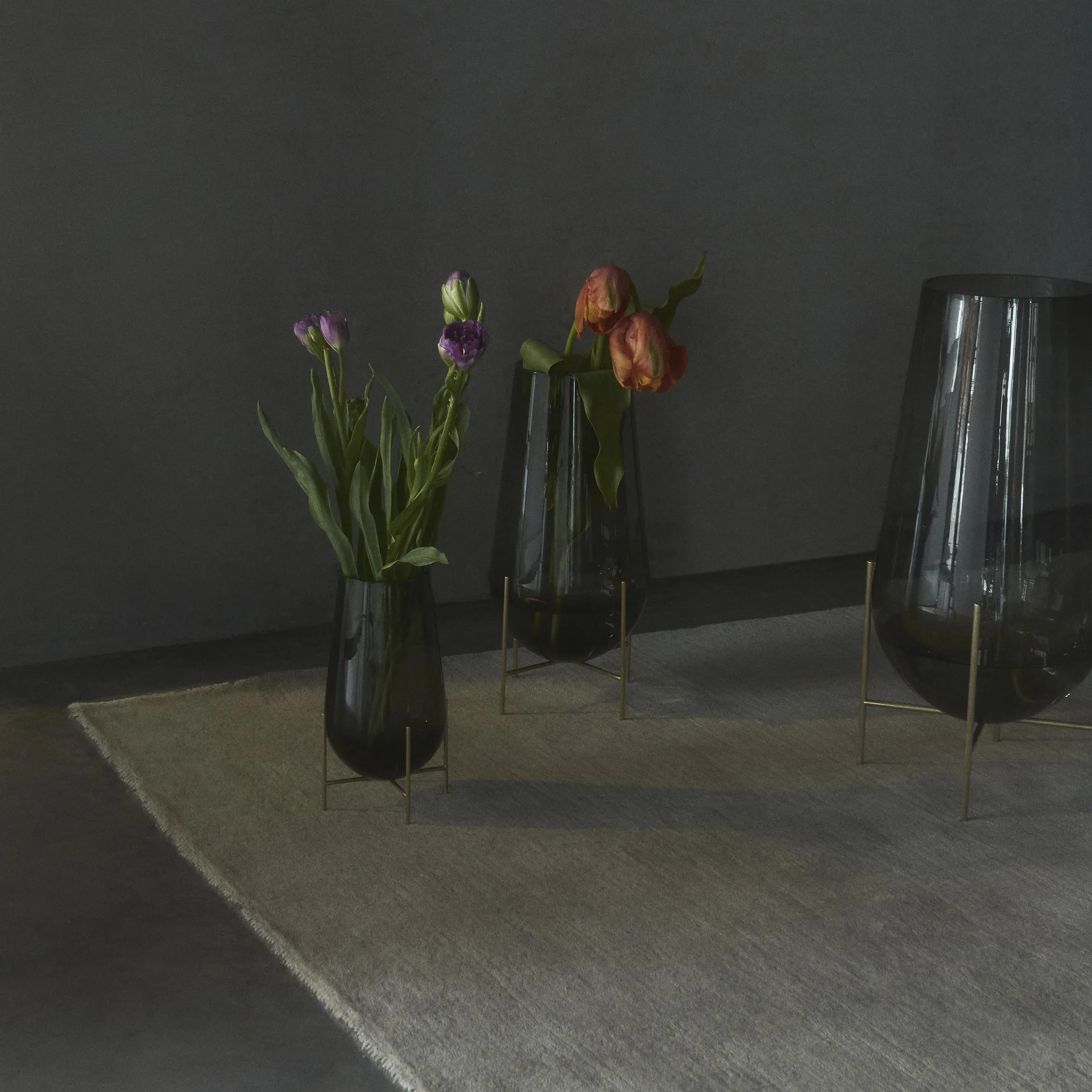 Échasse small vase, smoke-coloured glass Audo Copenhagen