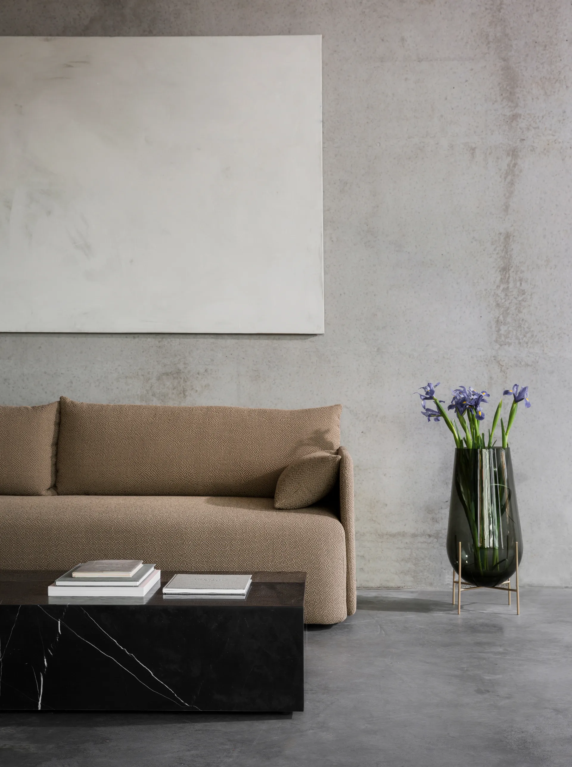 Echasse Vase, Smoke coloured glass Audo Copenhagen