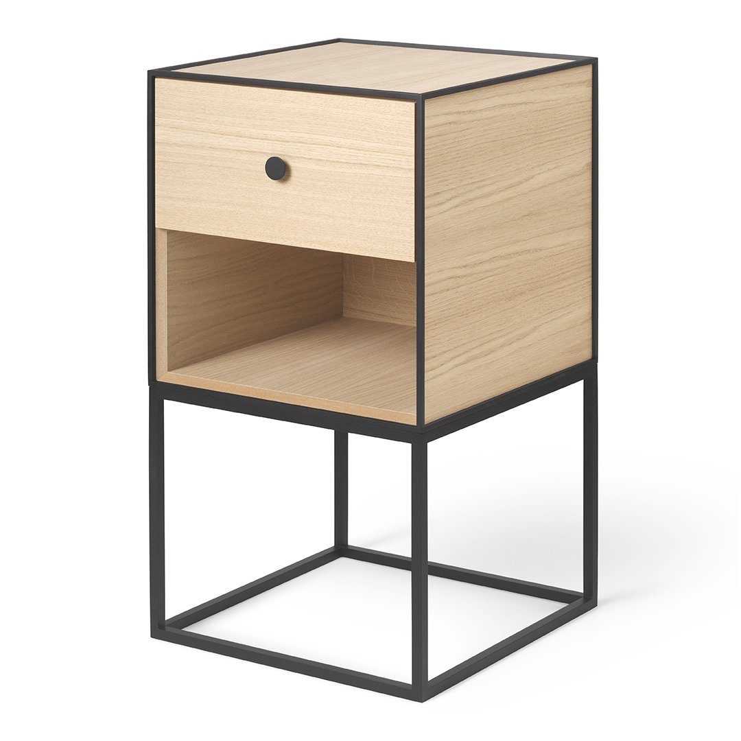 Audo Copenhagen Frame 35 side table oak | Scandinavian Design | Side tables | Brown