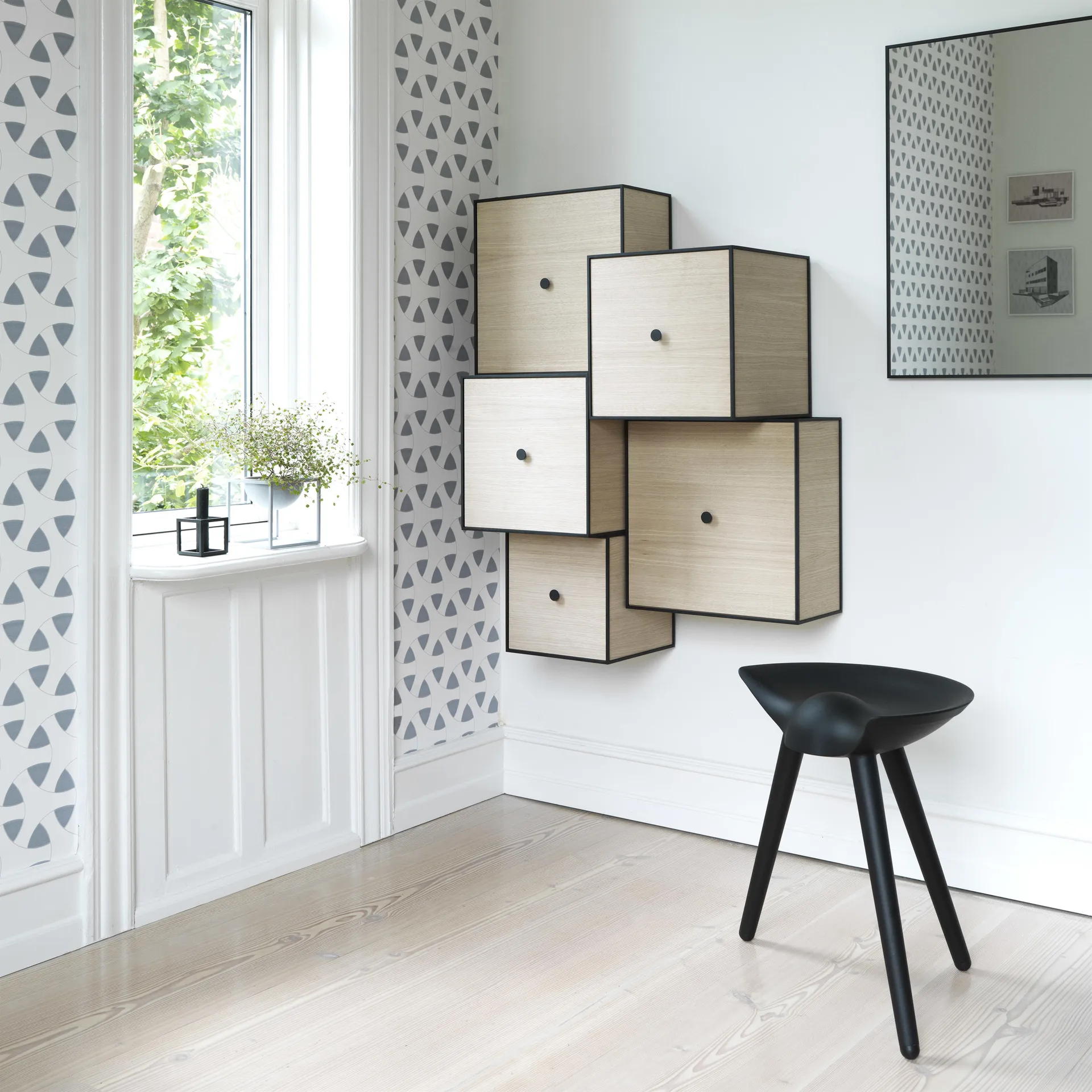 Frame 42 cube with door, oak Audo Copenhagen