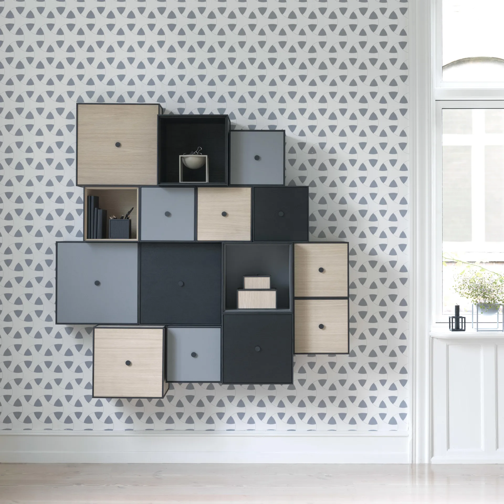 Frame 42 cube with door, oak Audo Copenhagen