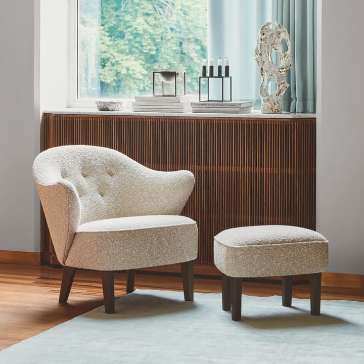 Ingeborg armchair set - Sheepskin moonlight, incl. footstool, legs smoked oak - Audo Copenhagen