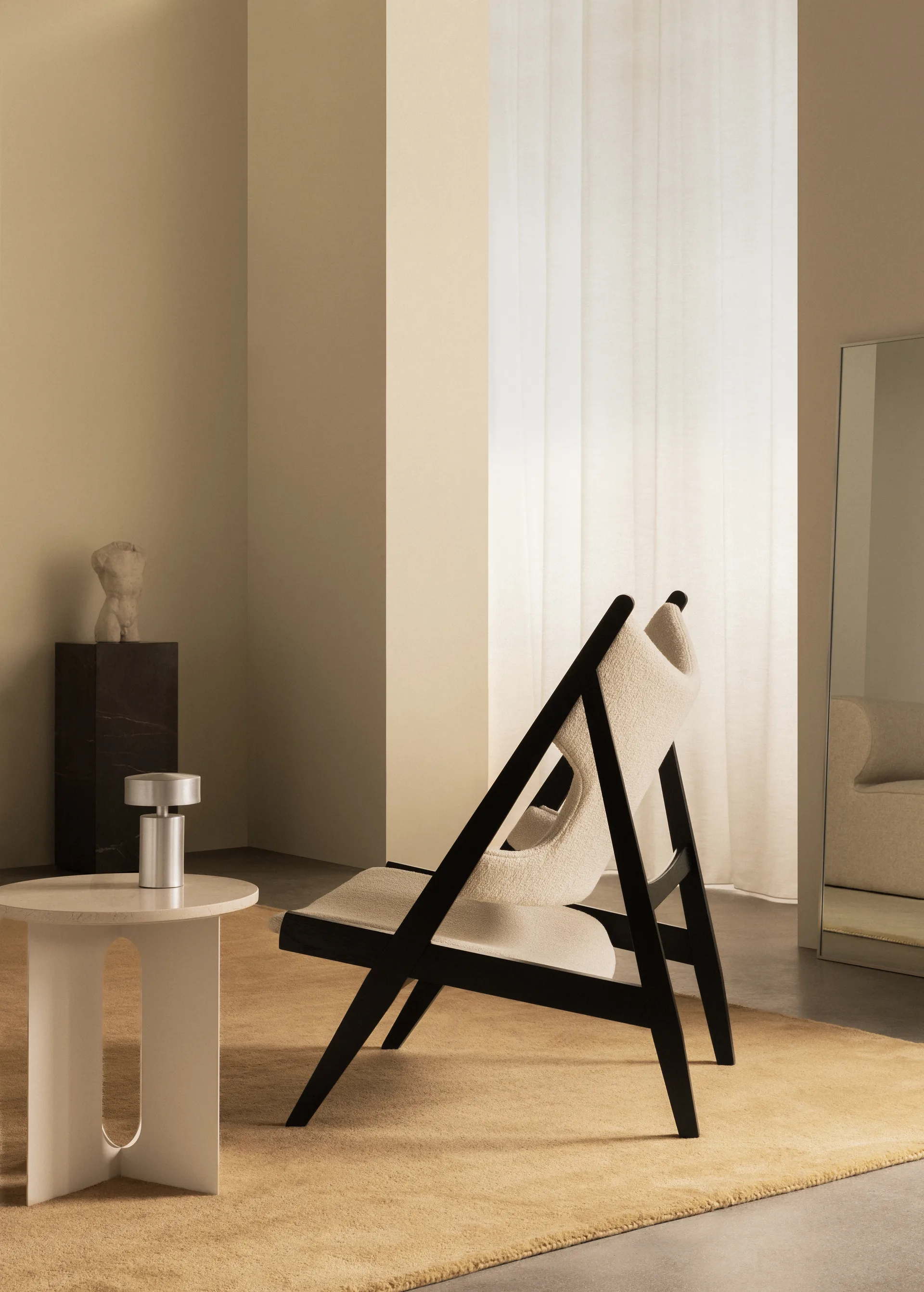 Knitting lounge chair, Barnum Bouclé 24-black oak Audo Copenhagen