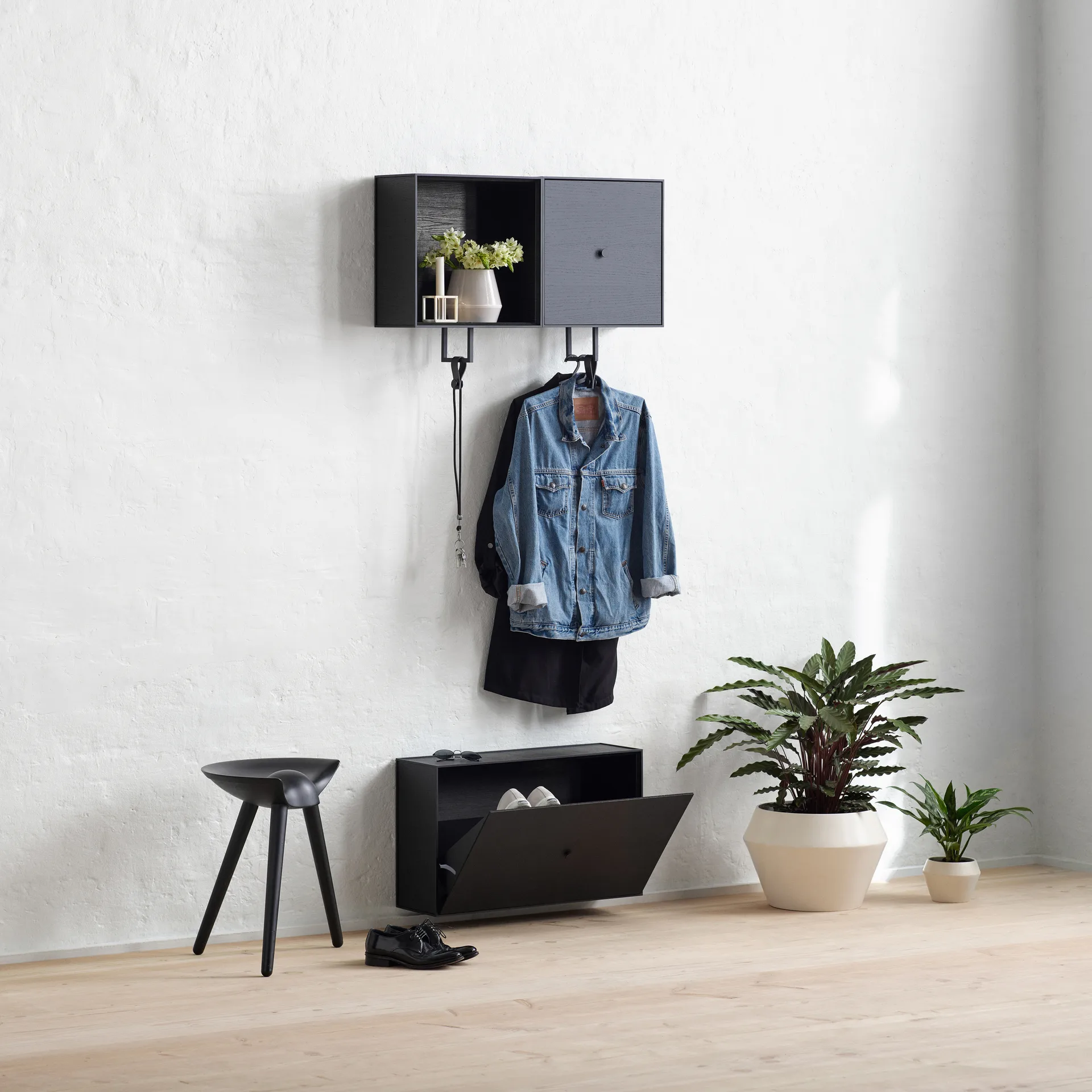 ML42 stool 48 cm, Black stained beech Audo Copenhagen