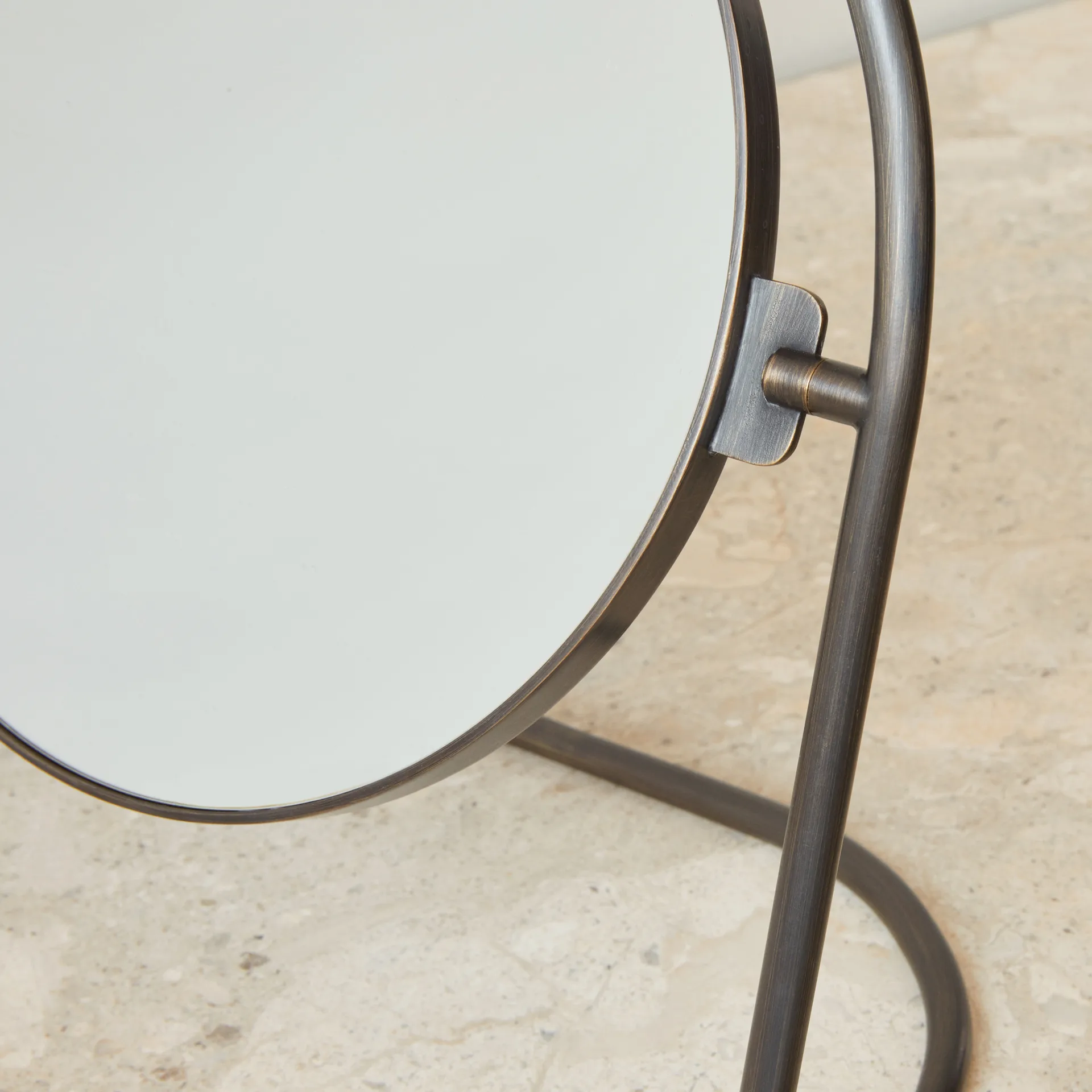 Nimbus table mirror 25 cm, Bronzed brass Audo Copenhagen