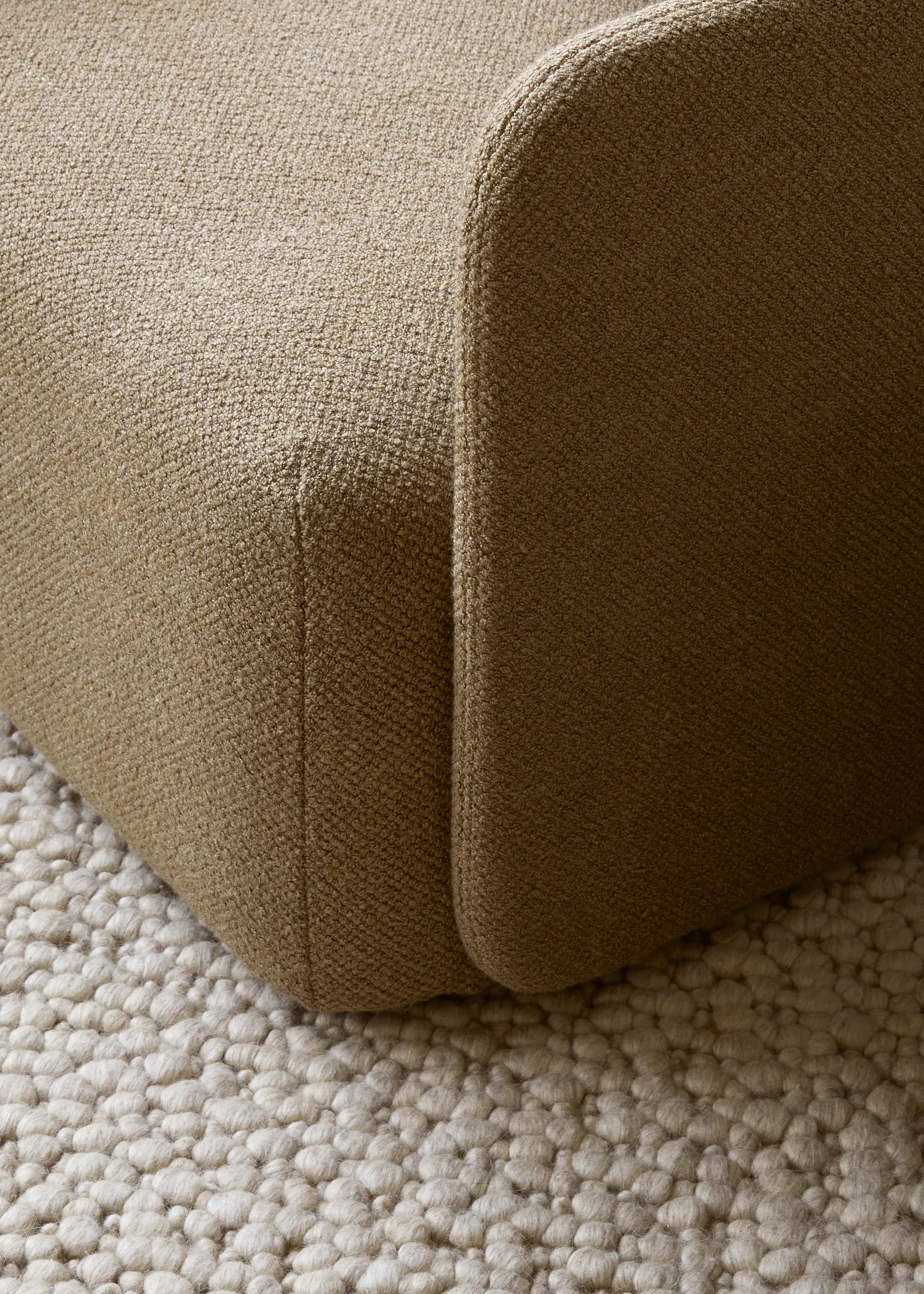 Offset arm chair, Audo Bouclé 06 Gold Audo Copenhagen