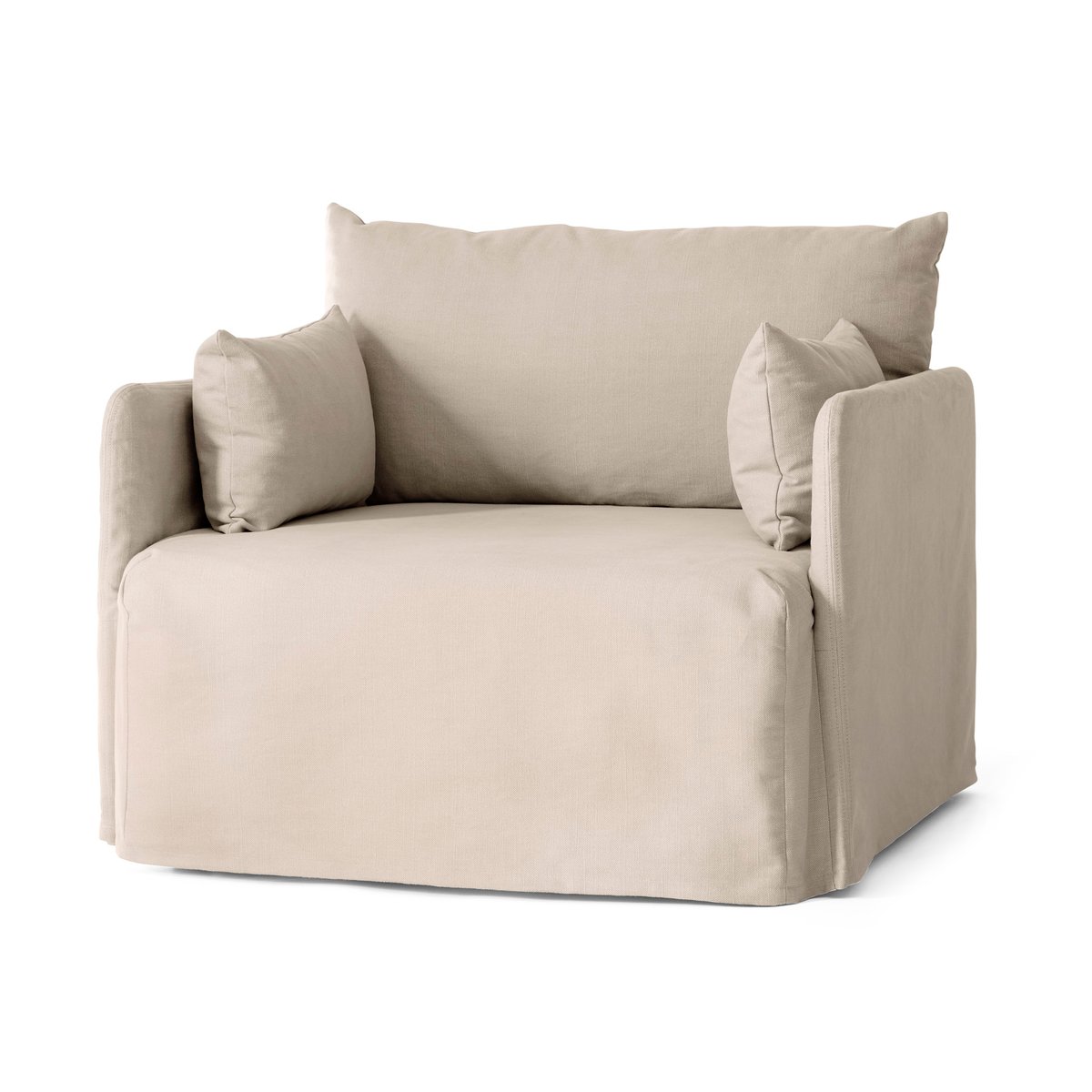 Audo Copenhagen Offset arm chair Logan Sand | Scandinavian Design | Armchairs & footstools | Beige