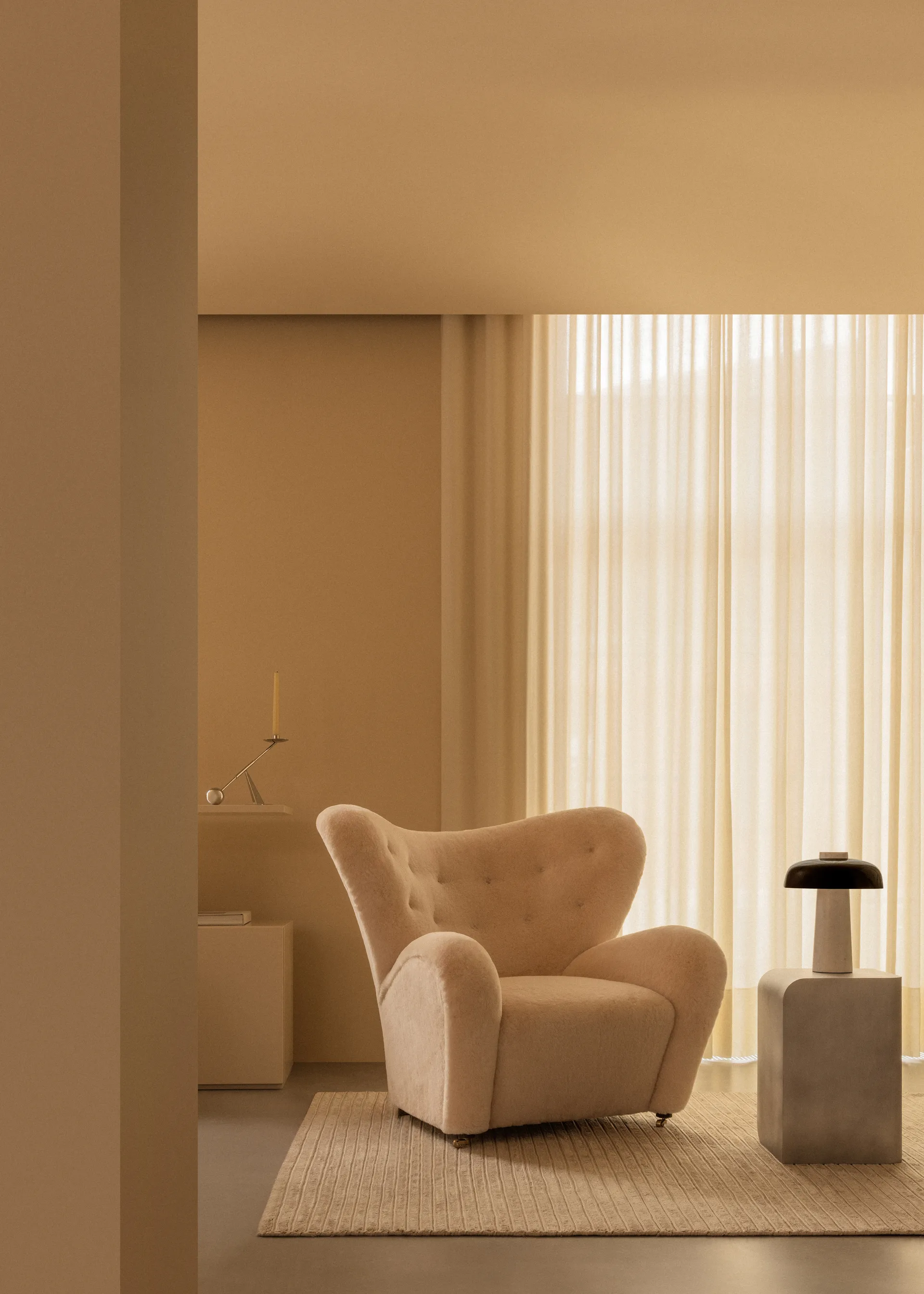 Reverse table lamp 30 cm, Carrara-black Audo Copenhagen