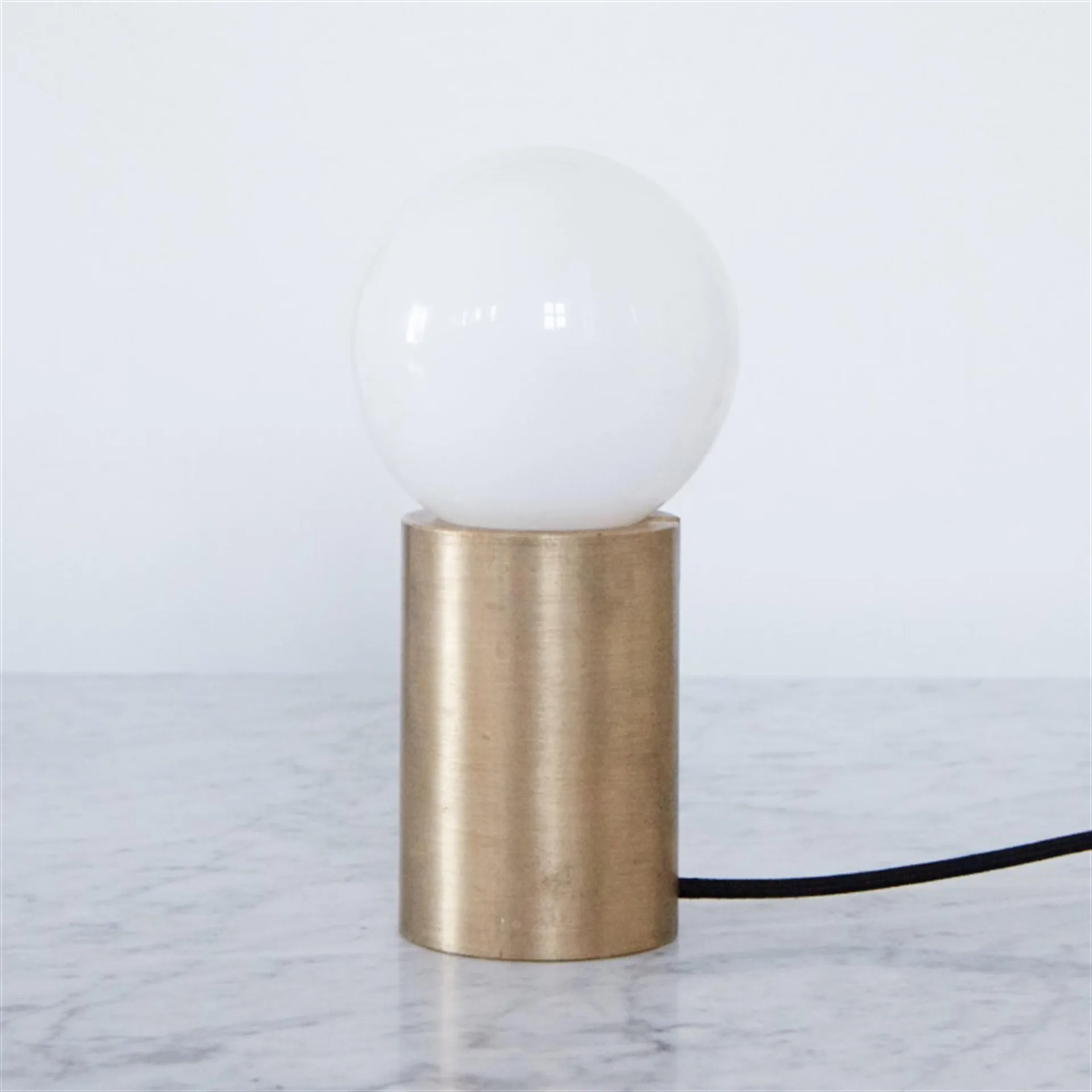 Socket table lamp, brushed brass Audo Copenhagen