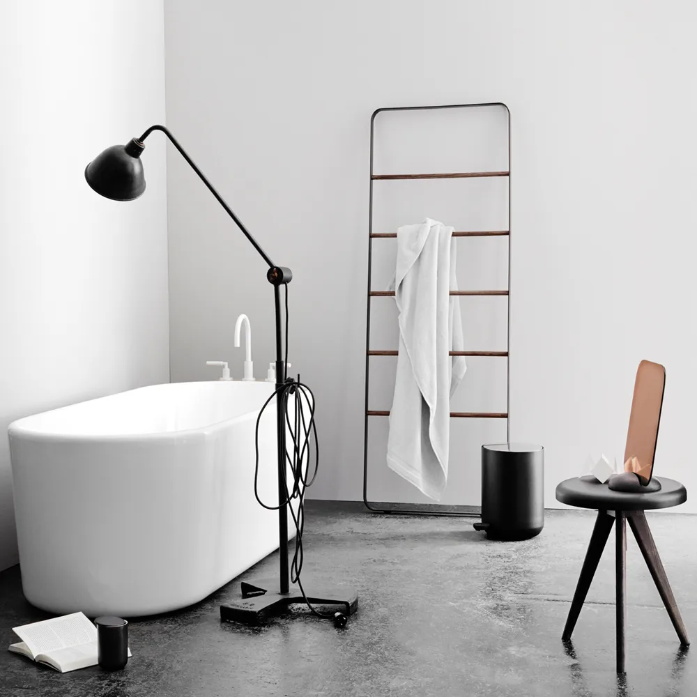 Towel towel hanger, Black, bars in dark ash, leather Audo Copenhagen