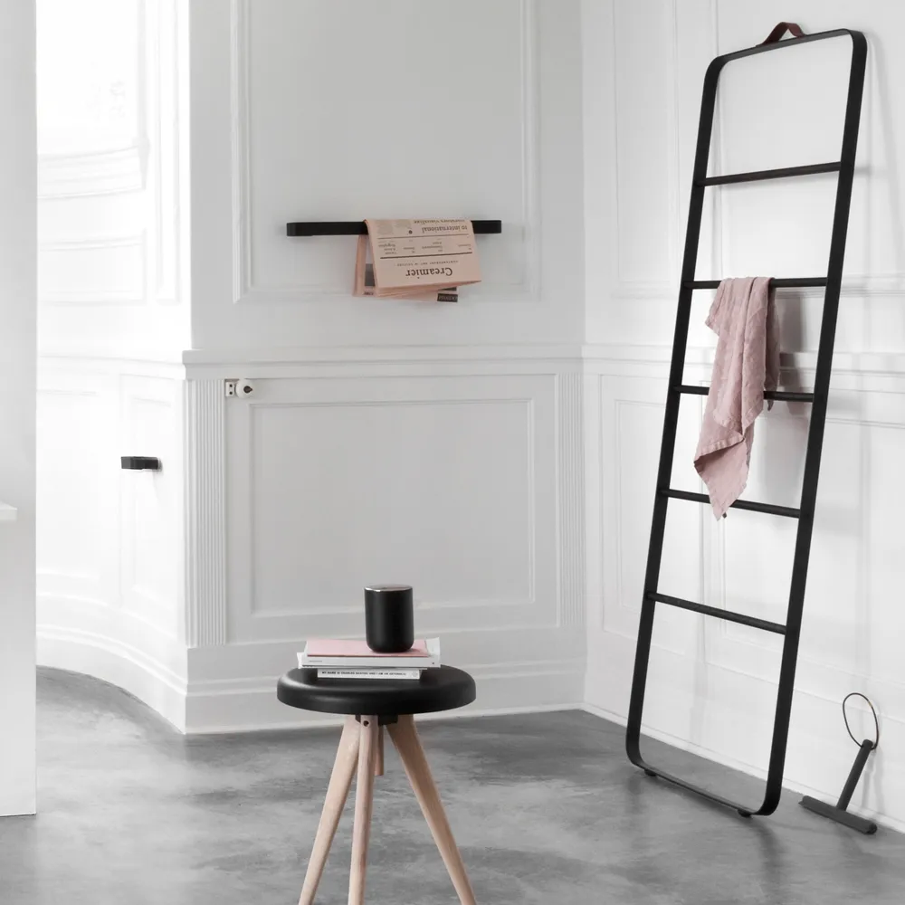 Towel towel hanger, Black, bars in dark ash, leather Audo Copenhagen