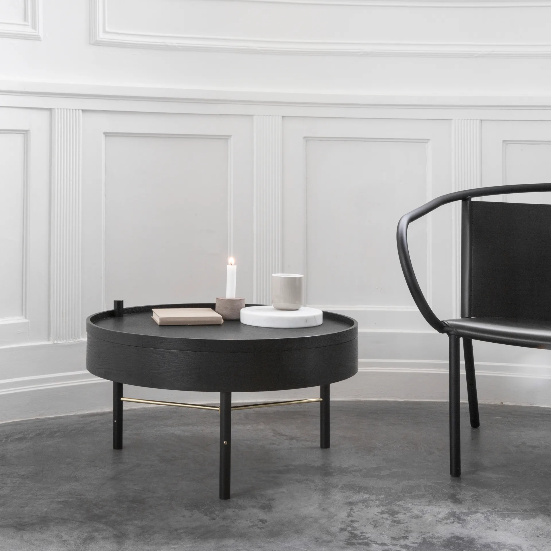 Turning table, Black-stained ash-bronze Audo Copenhagen