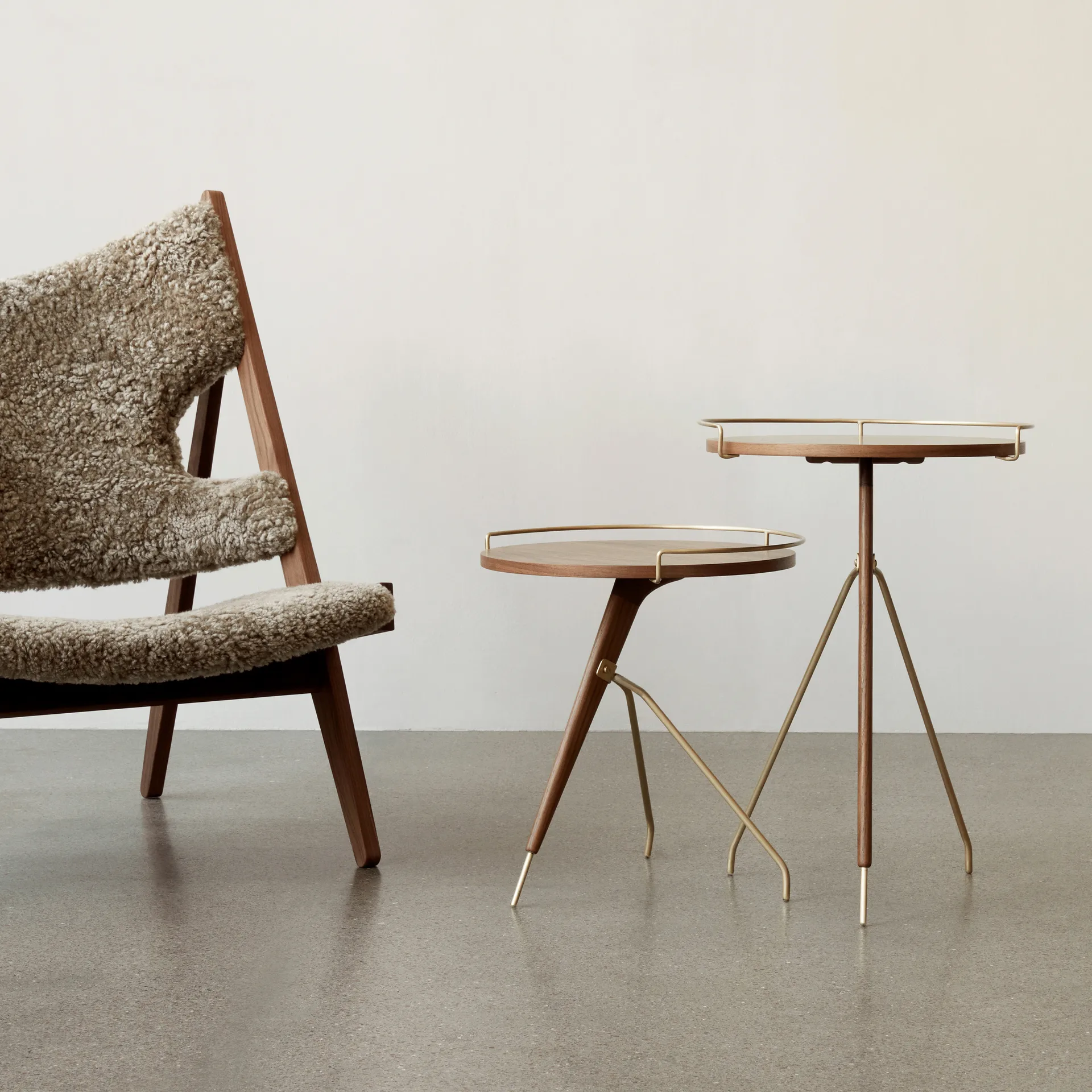 Umanoff side table wallnut-polished brass, 45 cm Audo Copenhagen