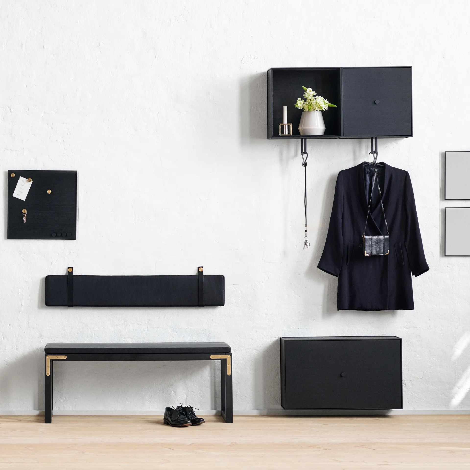 View mirror 30x30 cm, black Audo Copenhagen