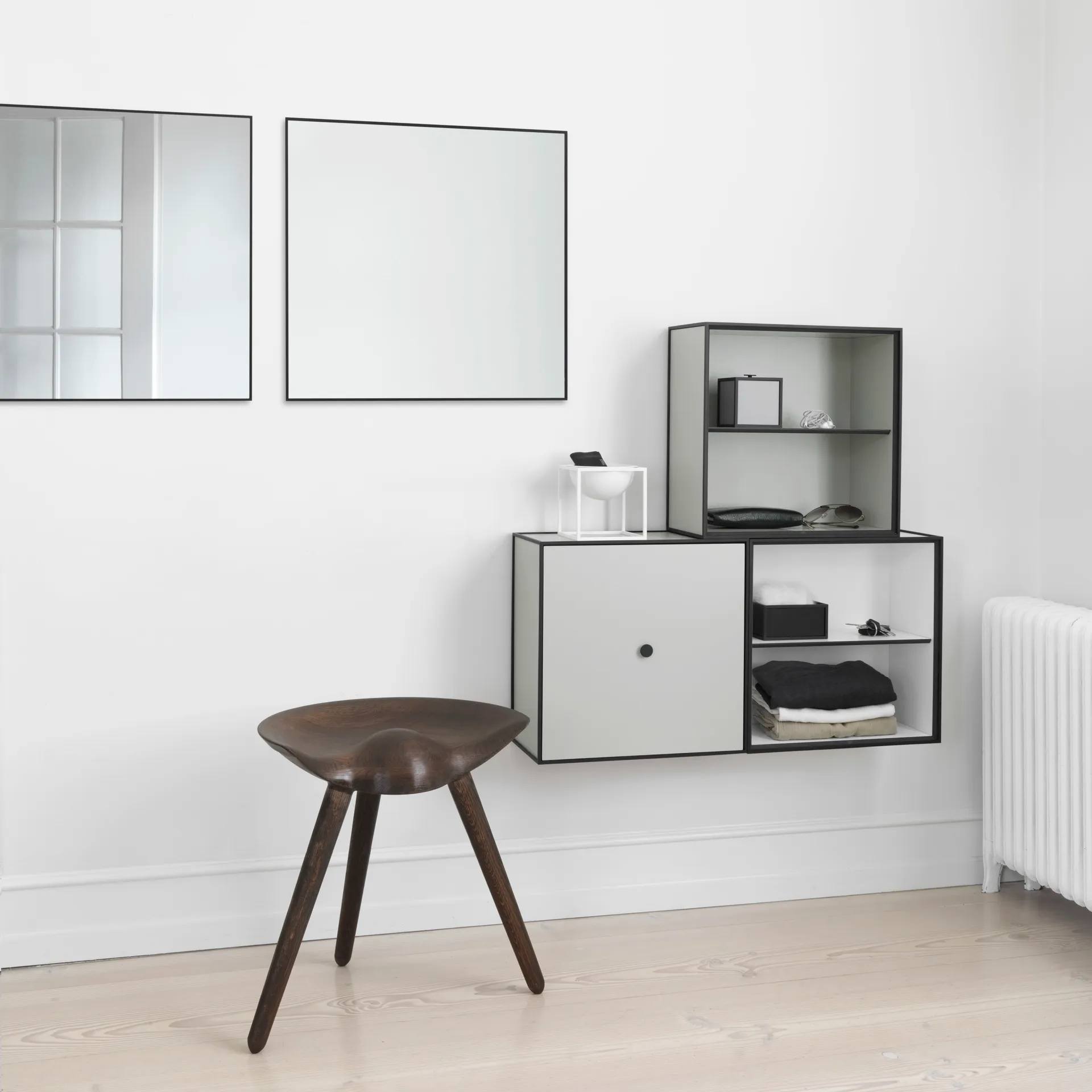 View mirror 70x70 cm, black Audo Copenhagen