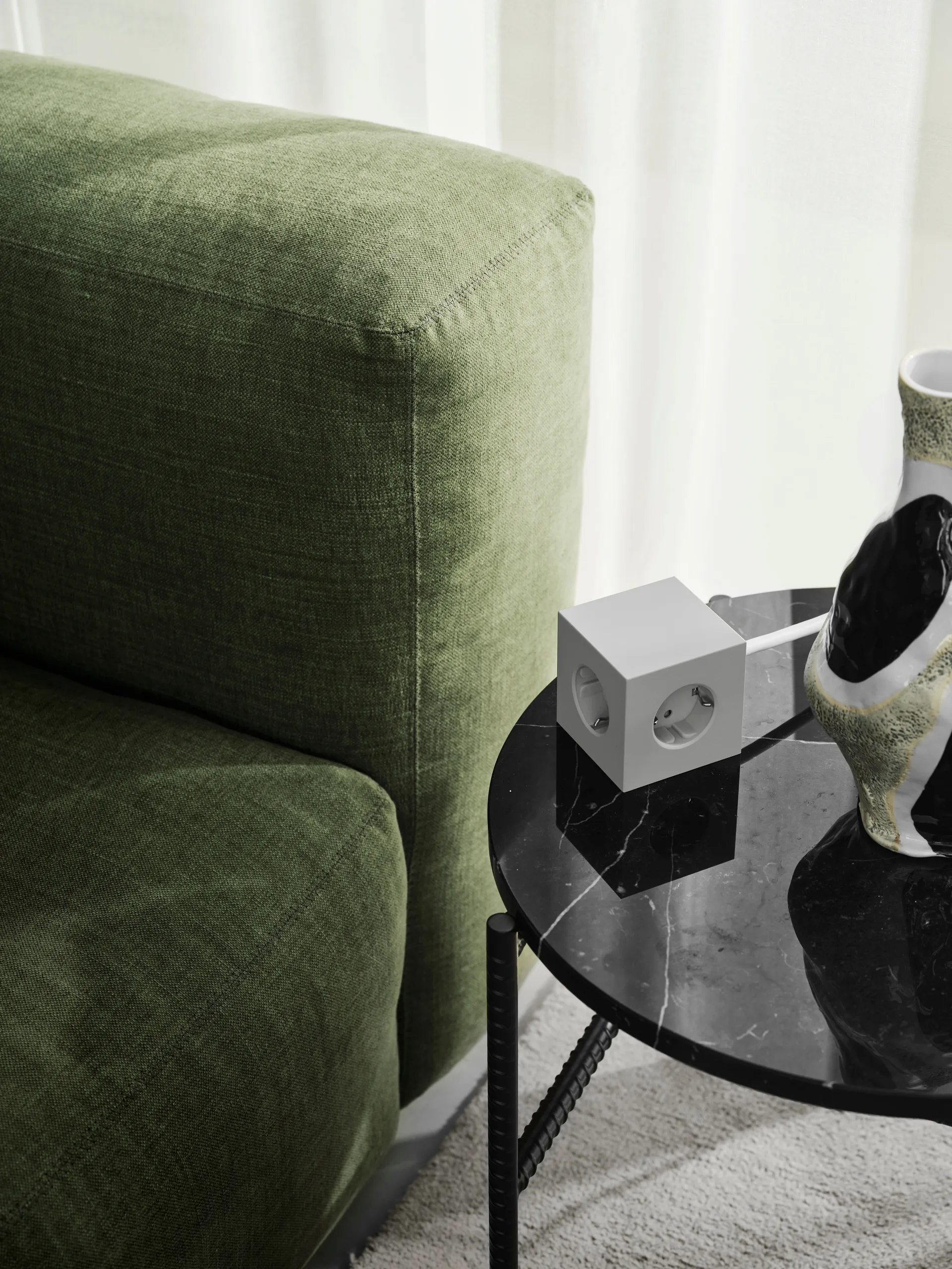 Square 1 power strip USB-C 30W 3 m, Gotland Gray Avolt