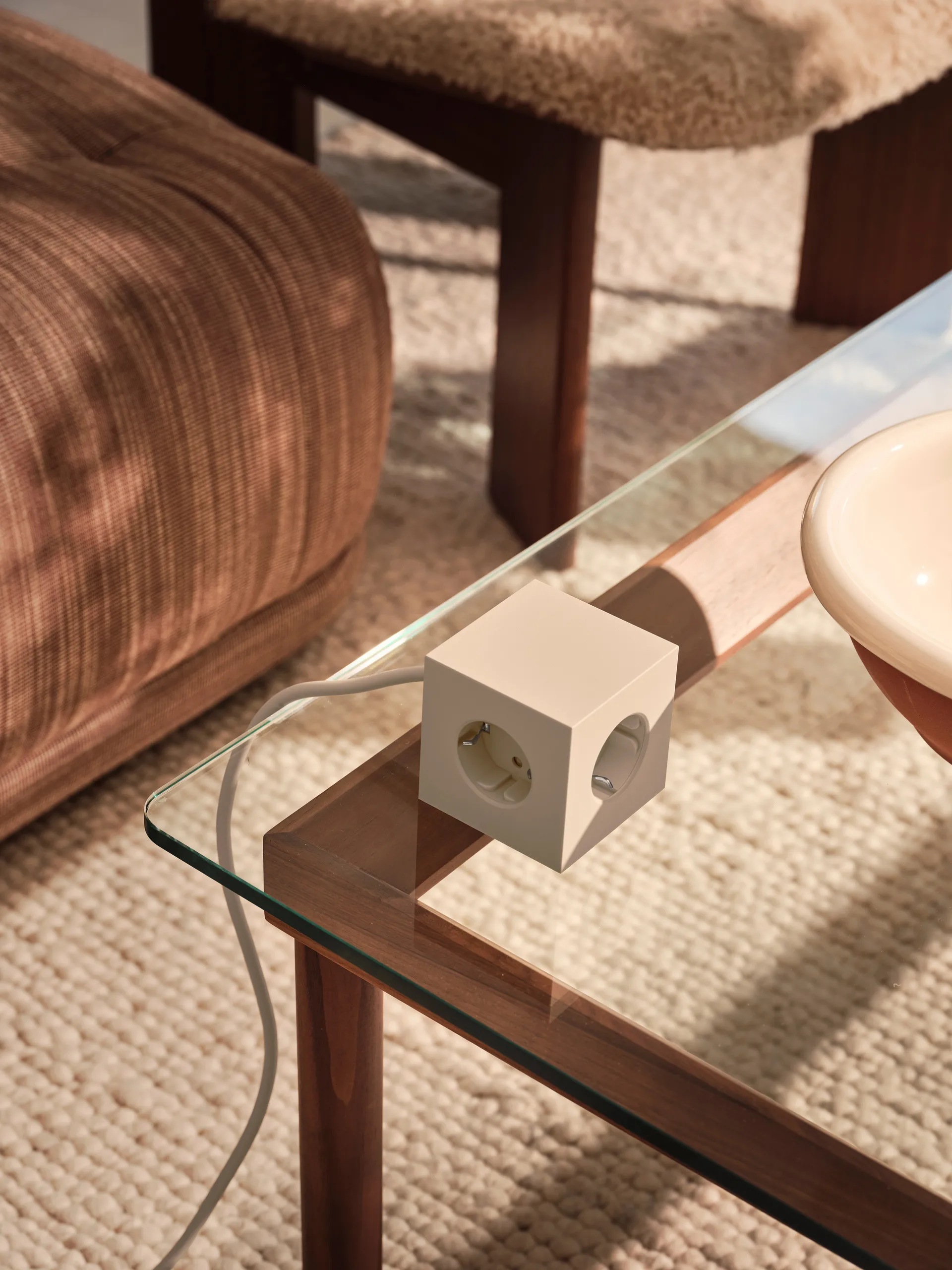 Square 1 power strip USB-C 30W 3 m, Nomad Sand Avolt