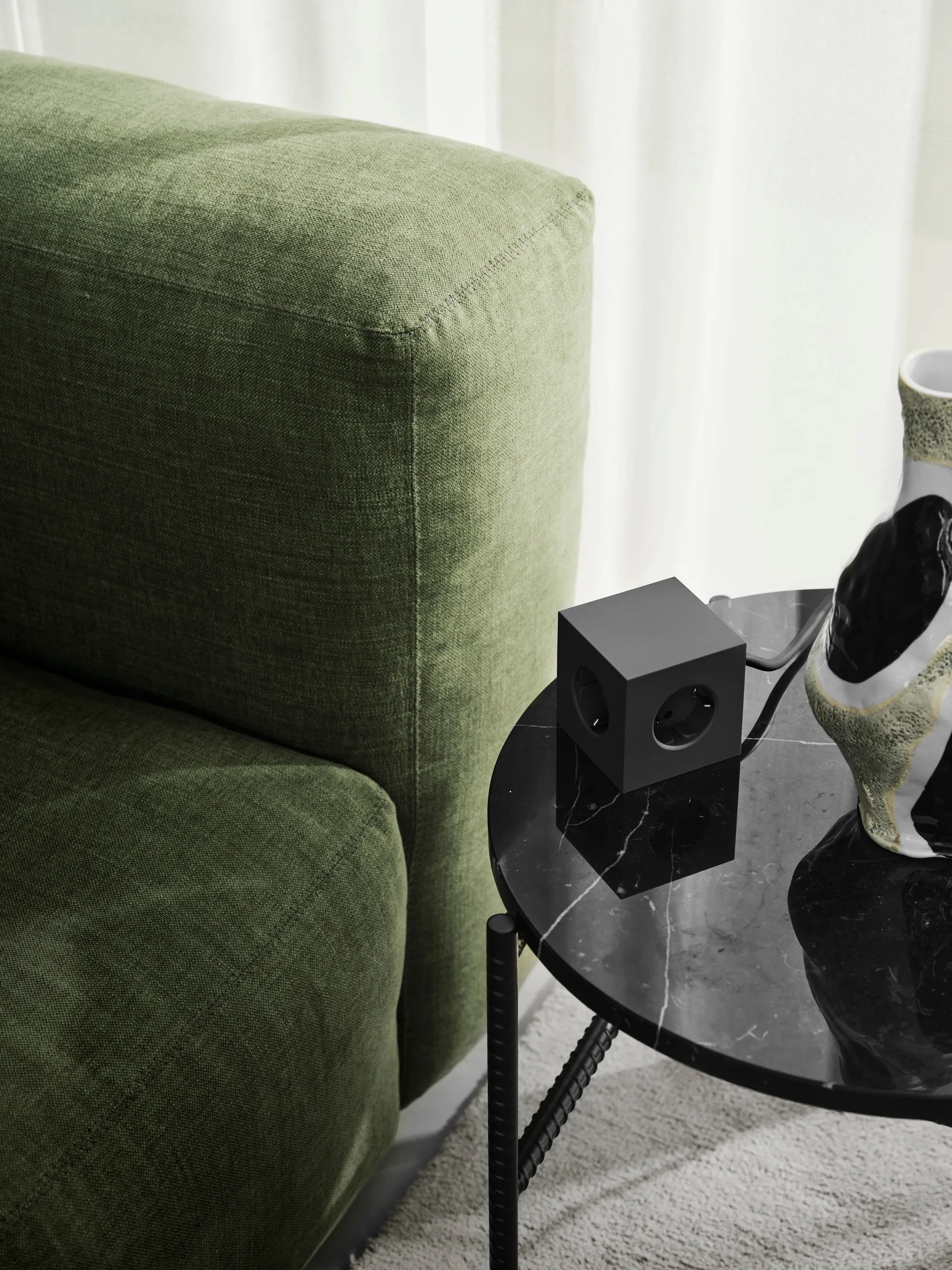 Square 1 power strip USB-C 30W 3 m, Stockholm Black Avolt