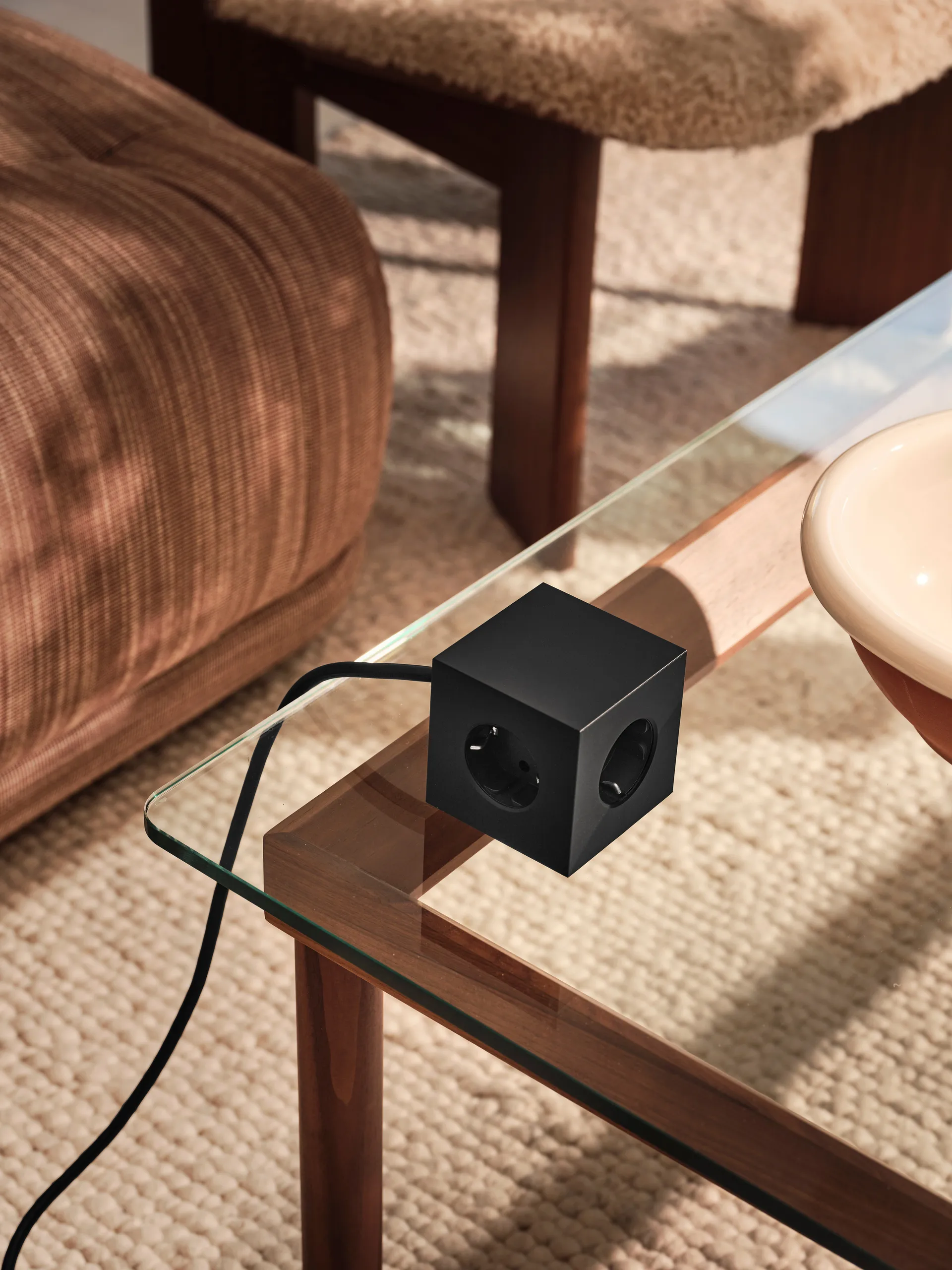 Square 1 power strip USB-C 30W 3 m, Stockholm Black Avolt