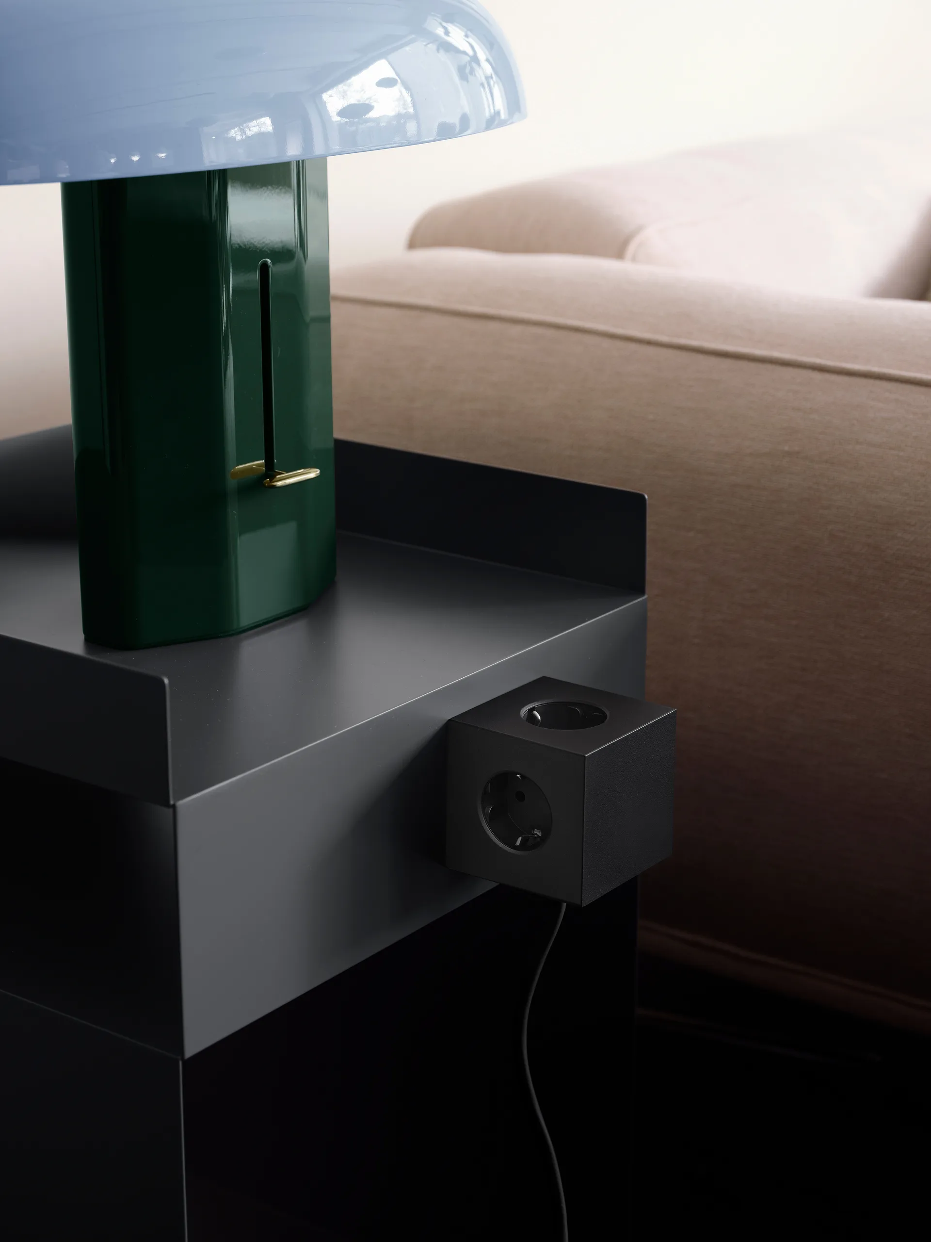 Square 1 power strip USB-C 30W 3 m, Stockholm Black Avolt