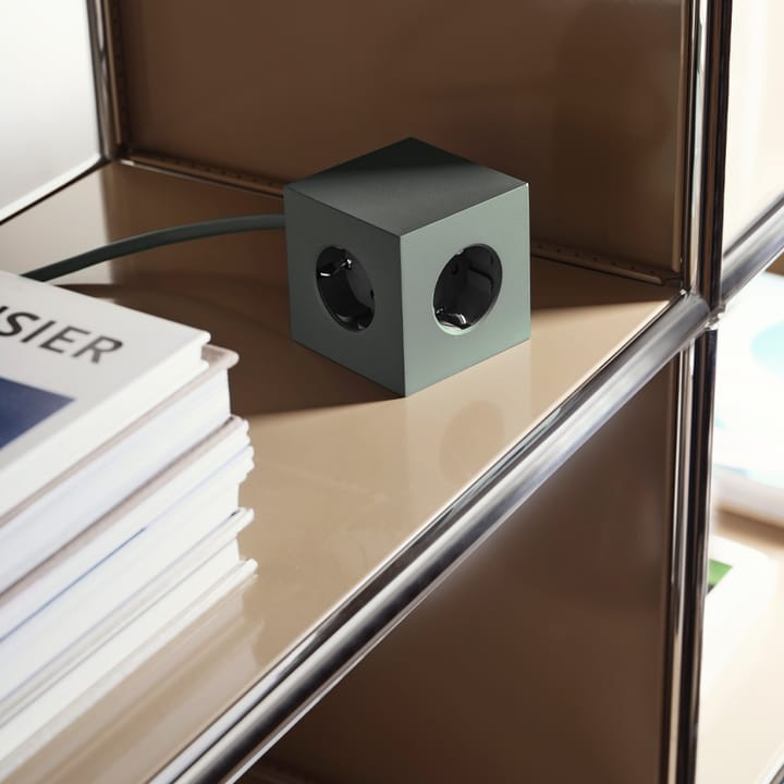 Square 1 socket, Oak green Avolt