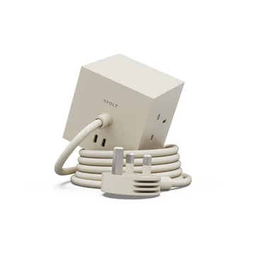 Square 1 UK power strip USB-C 30W 1.8 m - Nomad Sand - Avolt