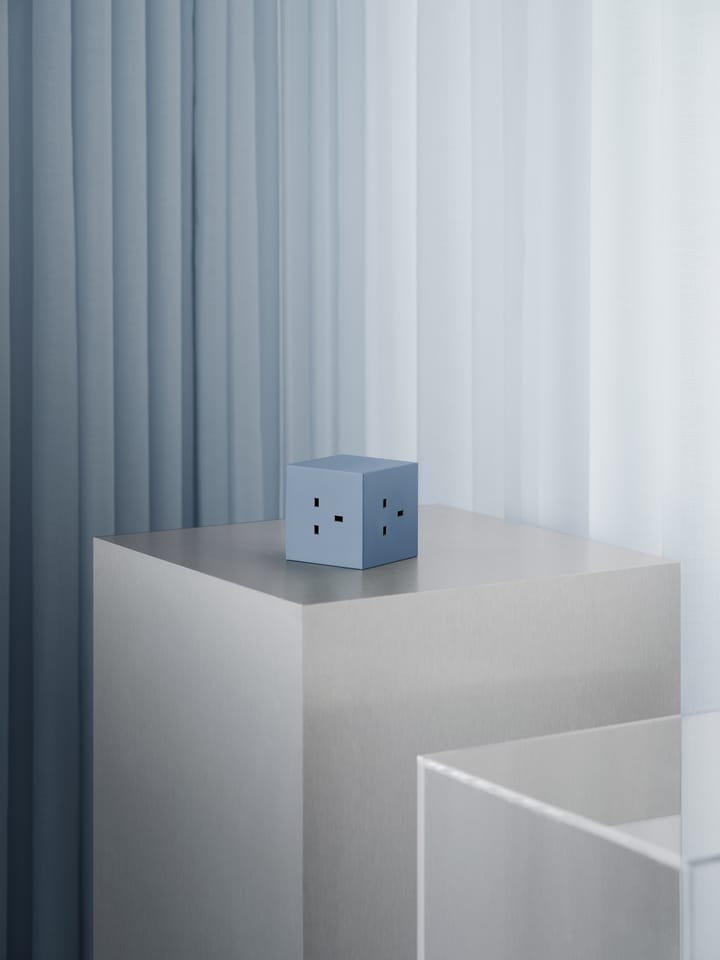 Square 1 UK power strip USB-C 30W 1.8 m, Shark Blue Avolt