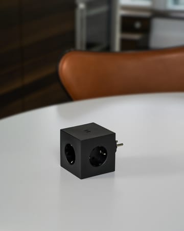 Square 2 outlet - Stockholm Black - Avolt