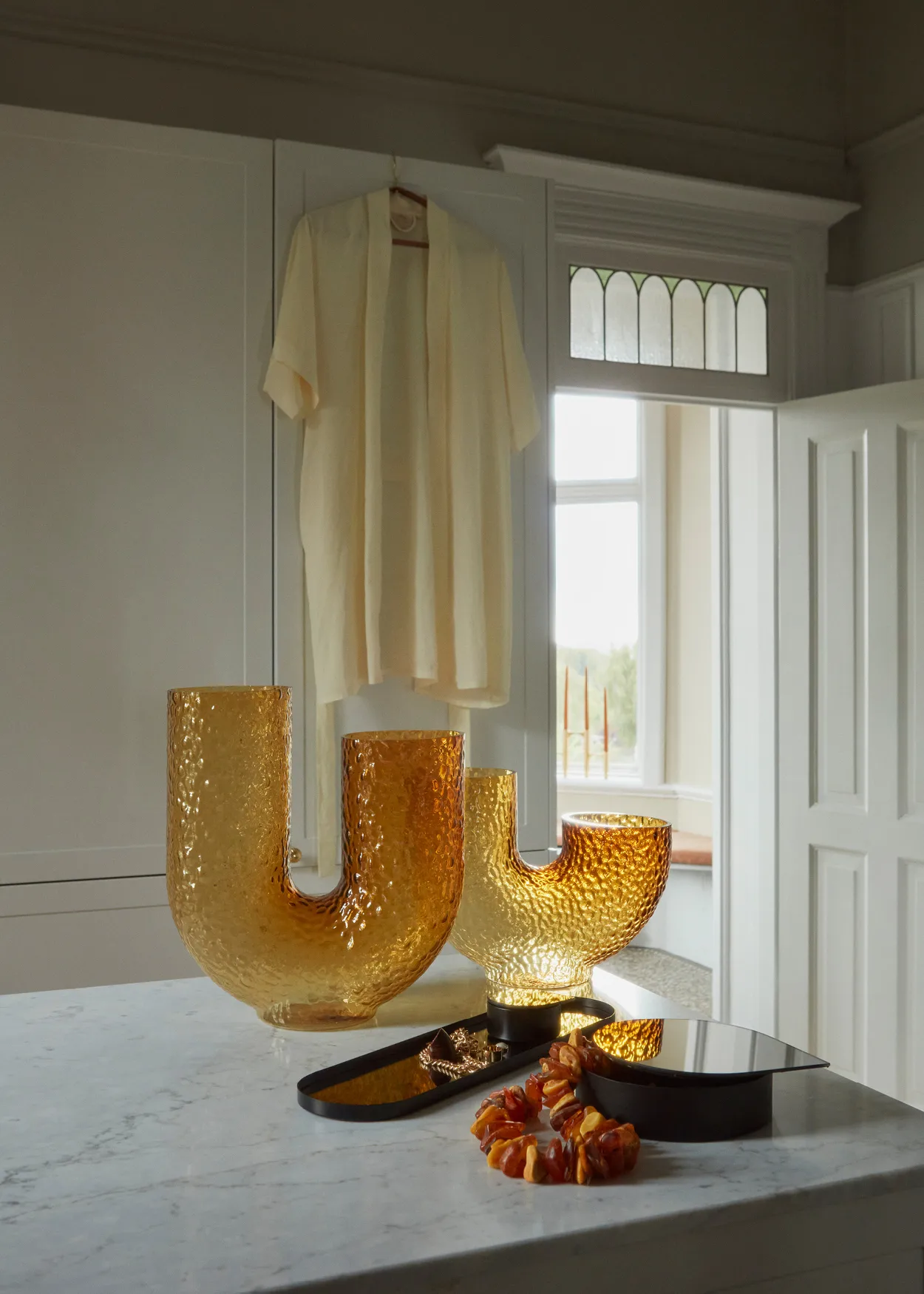 Arura vase medium, Amber AYTM