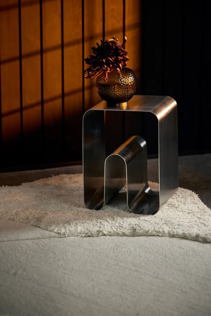 Curva solid stool from AYTM - NordicNest.com