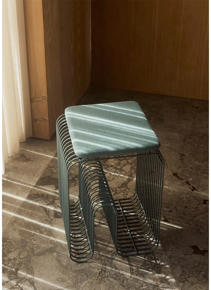 Curve chair from AYTM - NordicNest.com