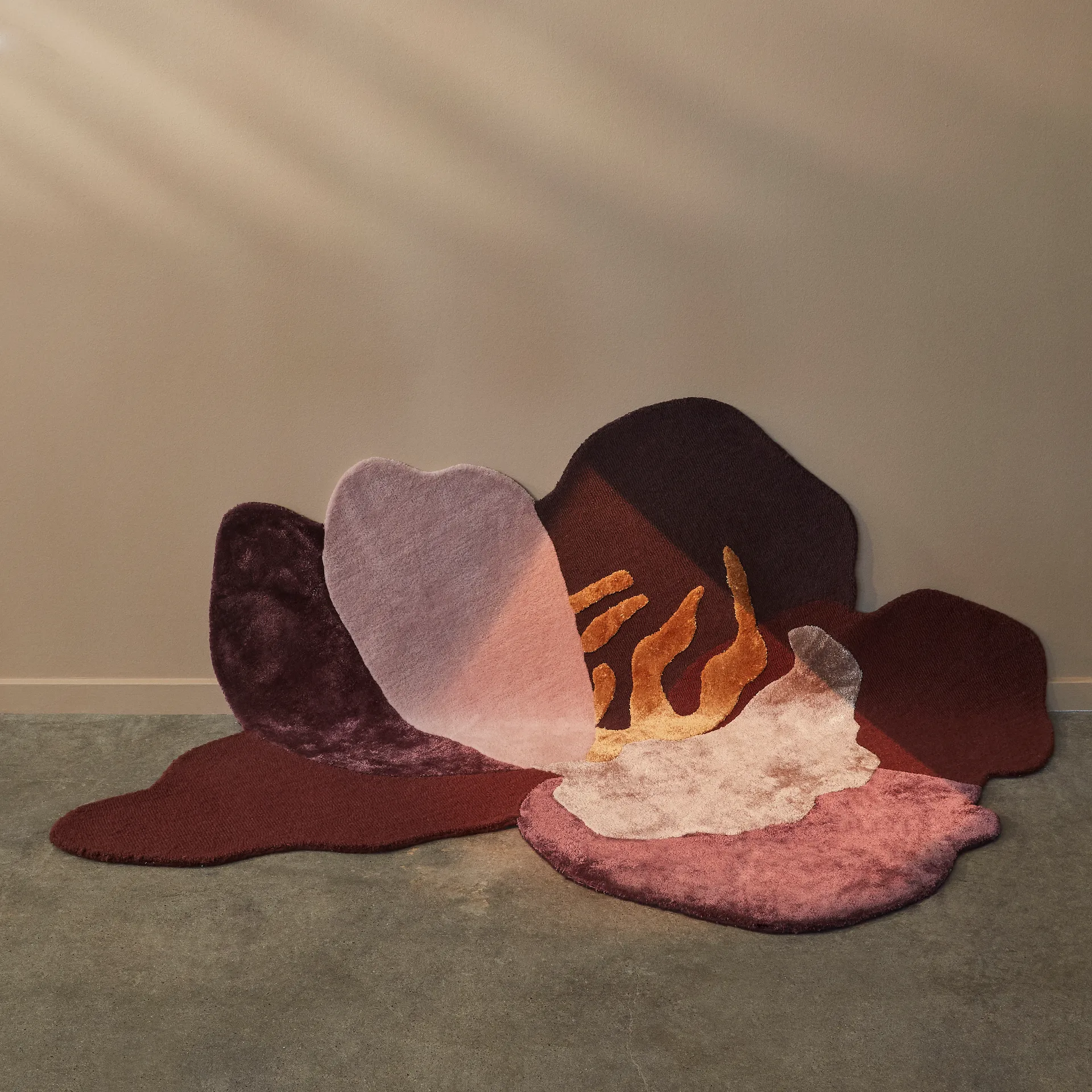 Flores rug, 190x150 cm AYTM