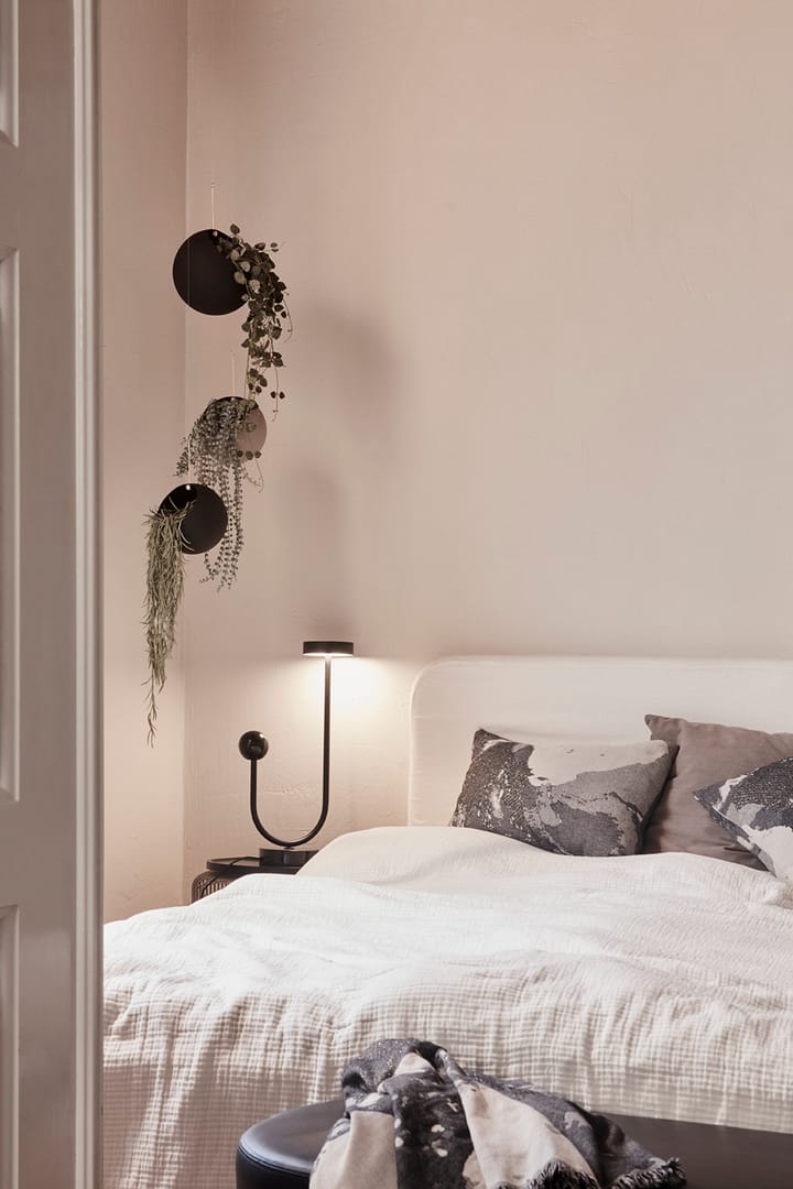 GLOBE hanging pot 21x32 cm - Black - AYTM