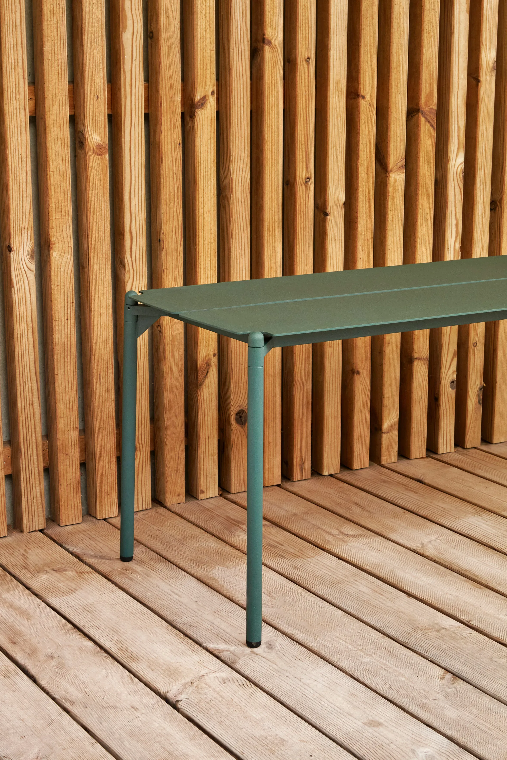 NOVO bench 145x45.5 cm, Forest AYTM
