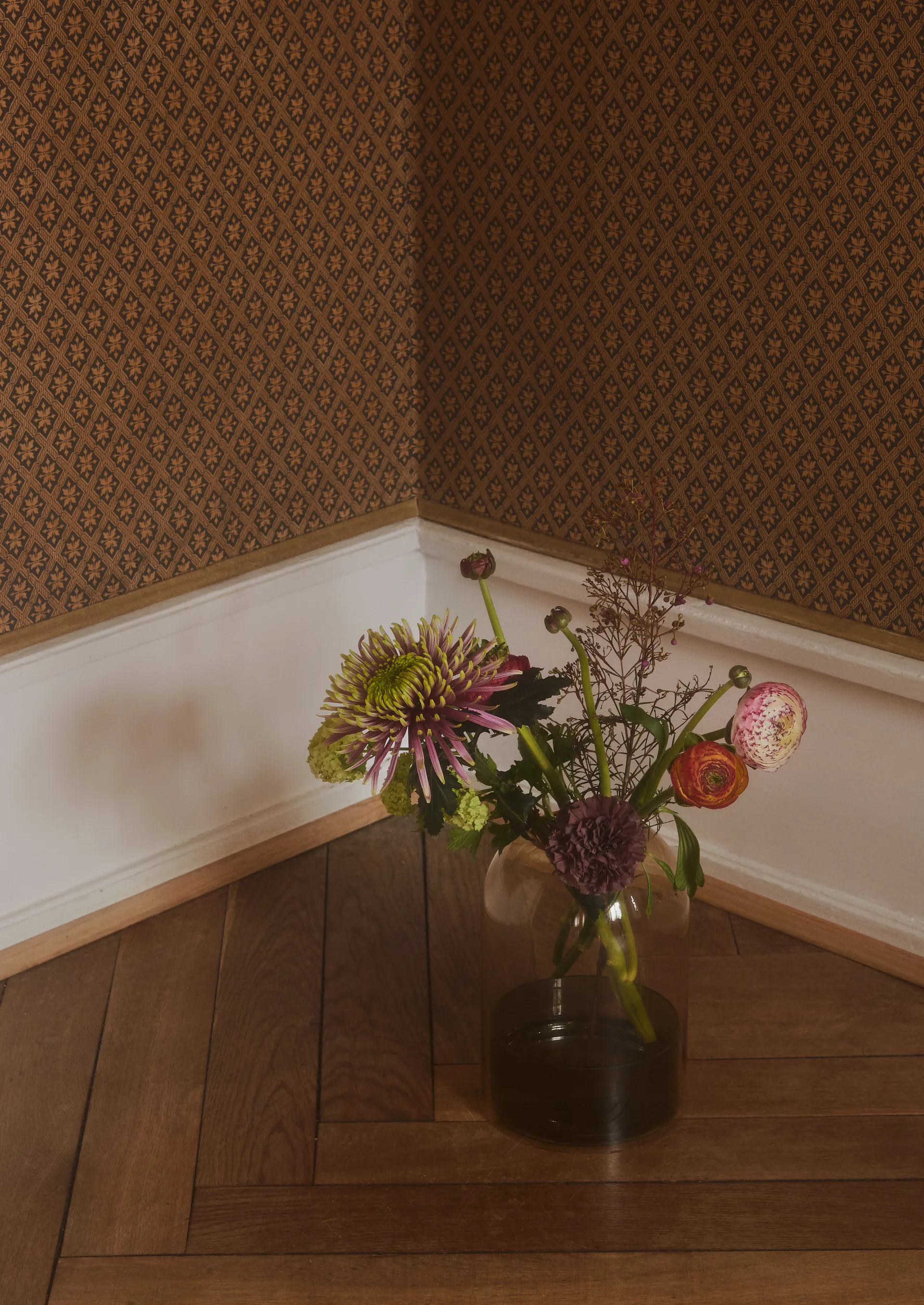 Tota lantern, yellow-black AYTM