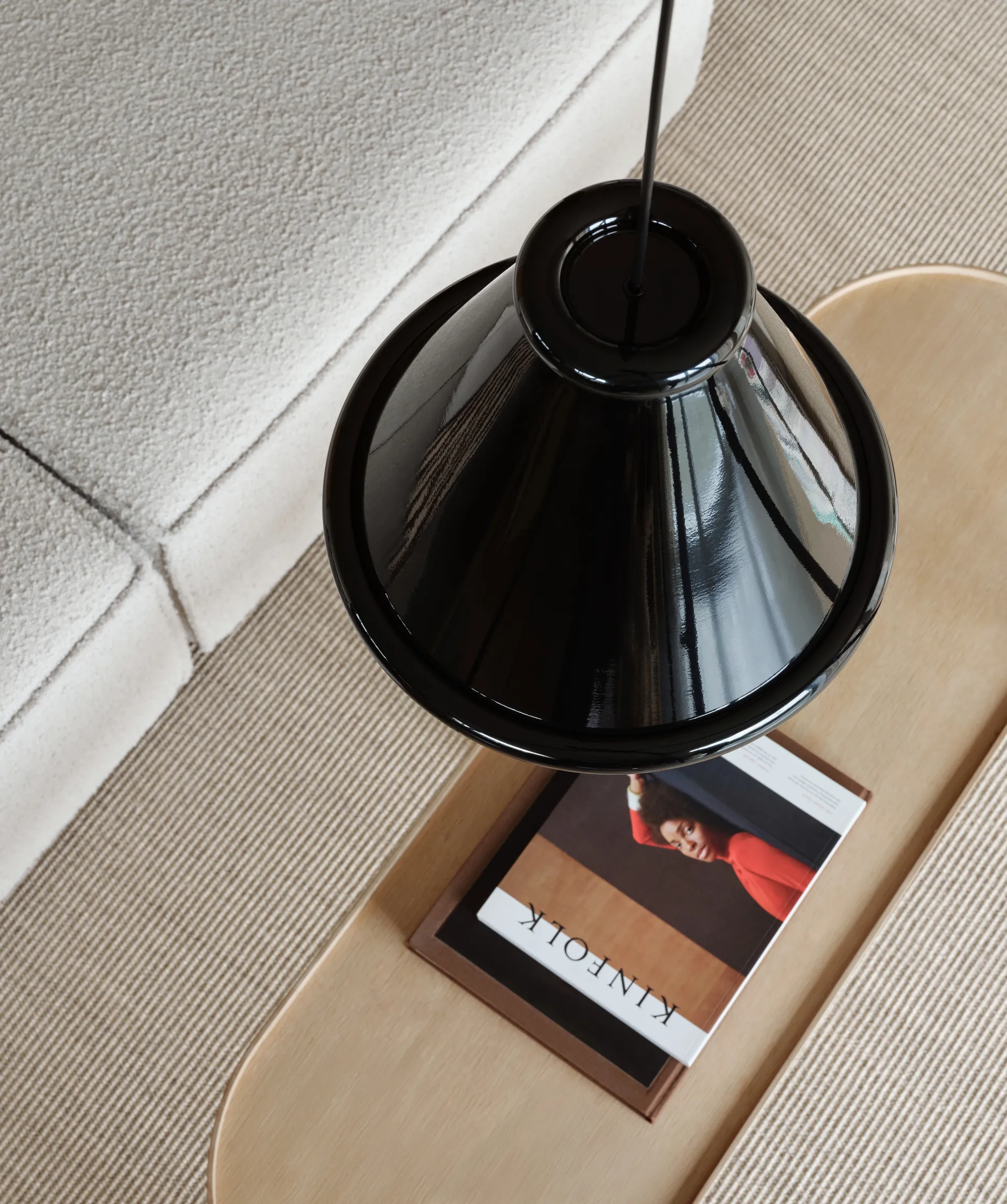 Belle pendant Ø36 cm, Glossy black Belid