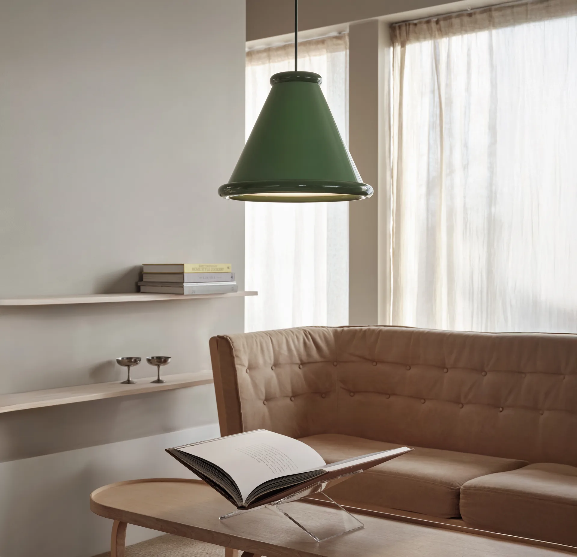 Belle pendant Ø36 cm, Pale green-reseda green Belid