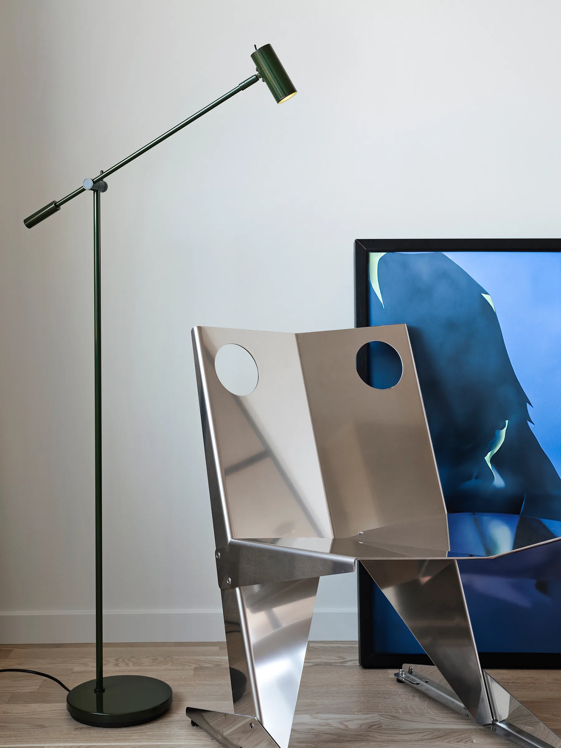 Cato floor lamp 134 cm, Blank forest green-matte black Belid