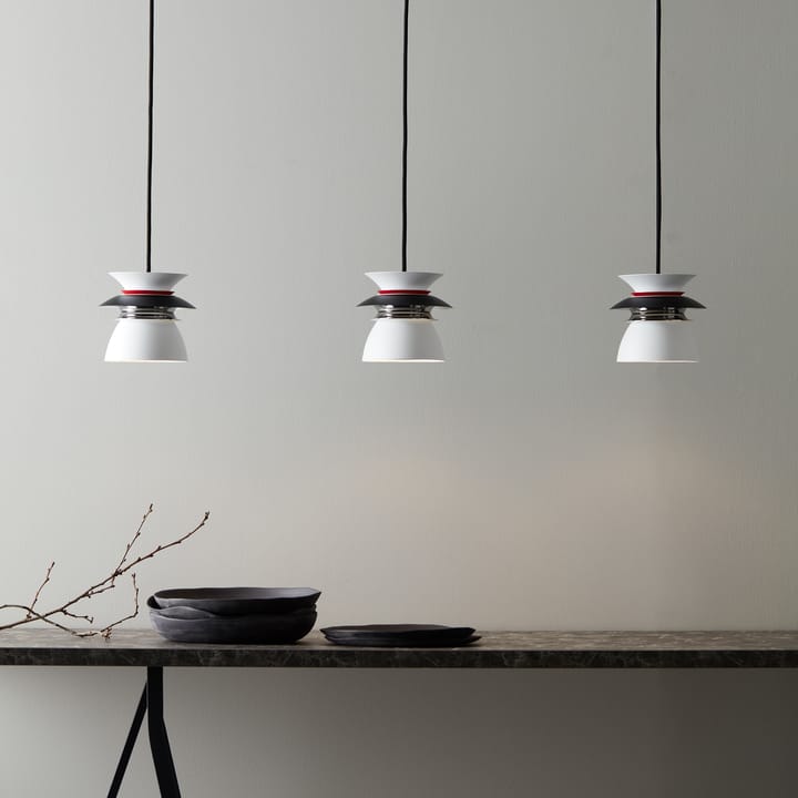 Diablo ceiling lamp Ø16.5 cm, Matte black-smooth red Belid